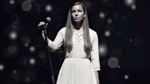 "El diablo viene en todos los colores": tía de joven asesinada en Iowa critica la manipulación política del crimen