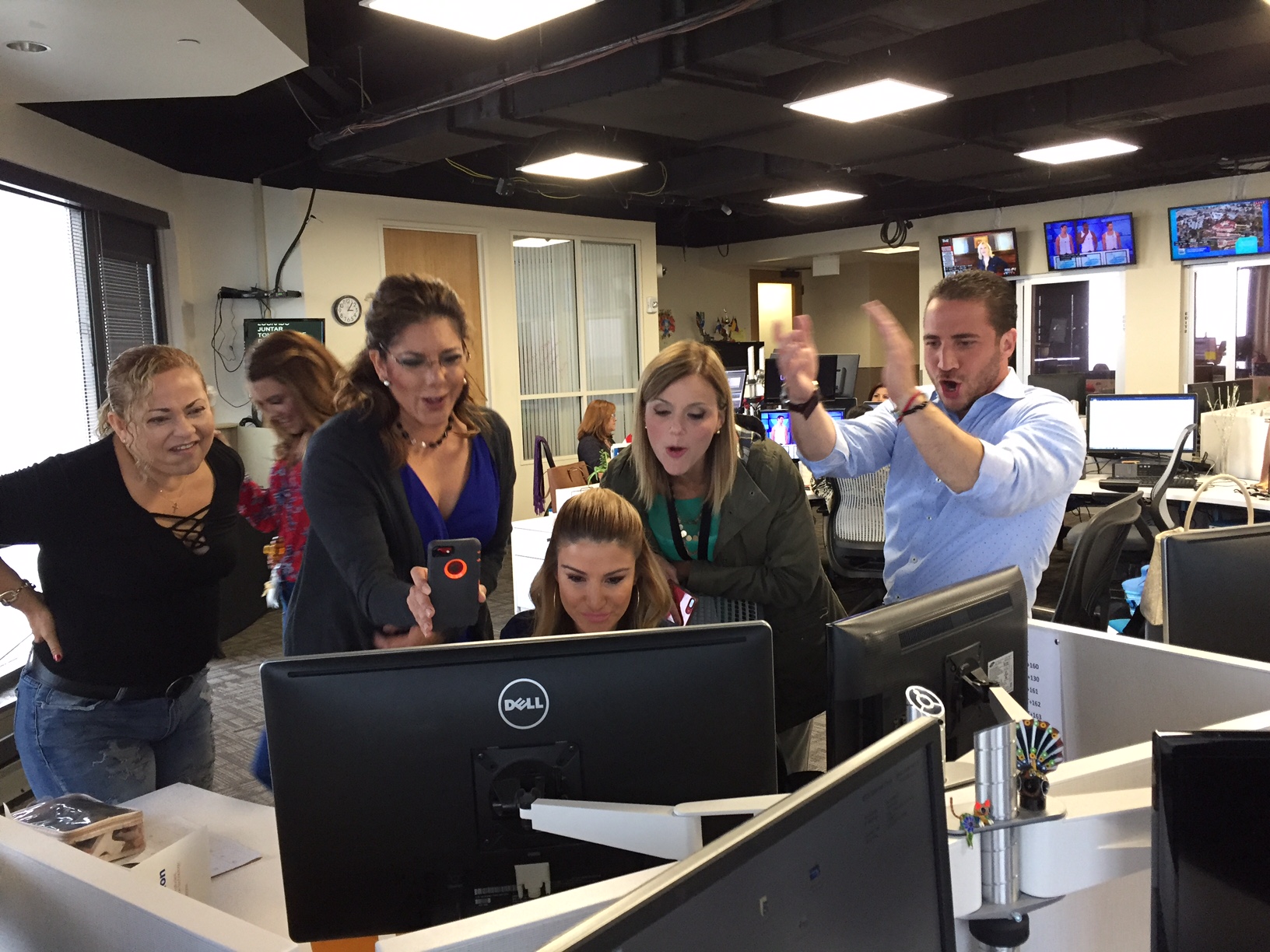 KUVN Univision 23 recibe 37 nominaciones a los premios Lone Star Emmy