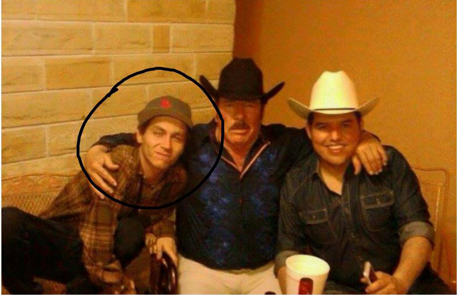 Falleció hijo de Lalo Mora | Estaciones de Radio | Univision