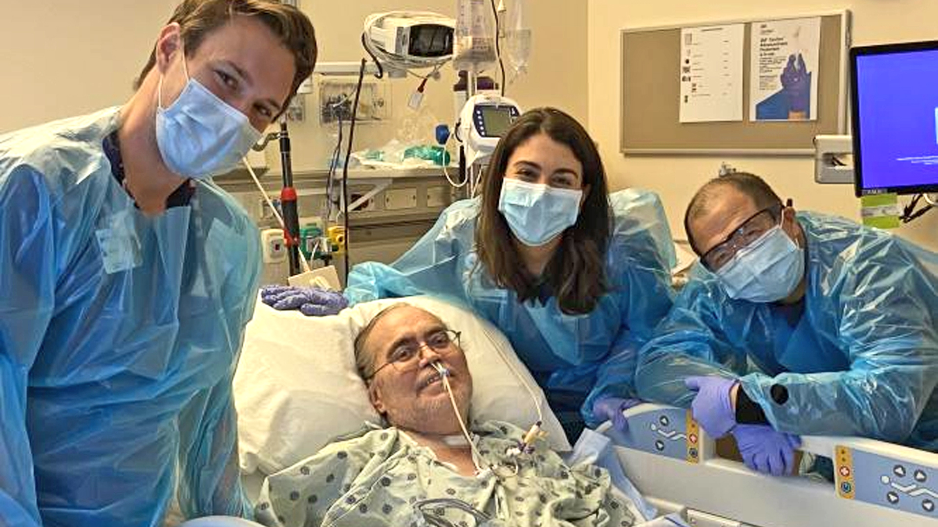 Latino de Waukegan con covid19 recupera el habla después de recibir