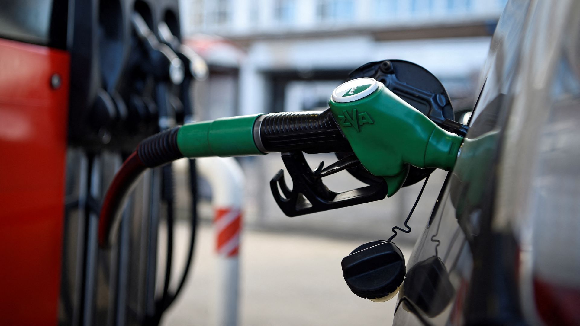 Así será la entrega de gasolina gratis este jueves en 50 estaciones de ...