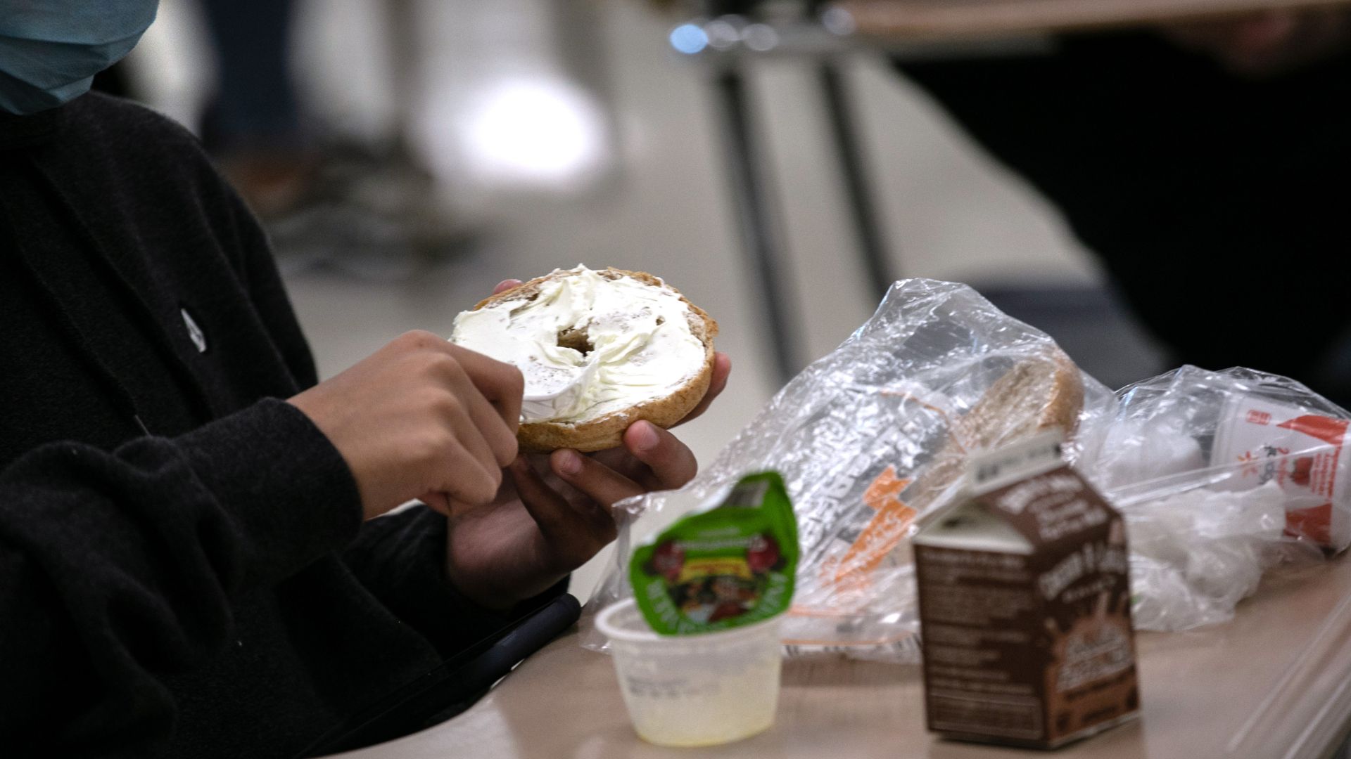 Te contamos qué puedes hacer si aún no te ha llegado la tarjeta PEBT