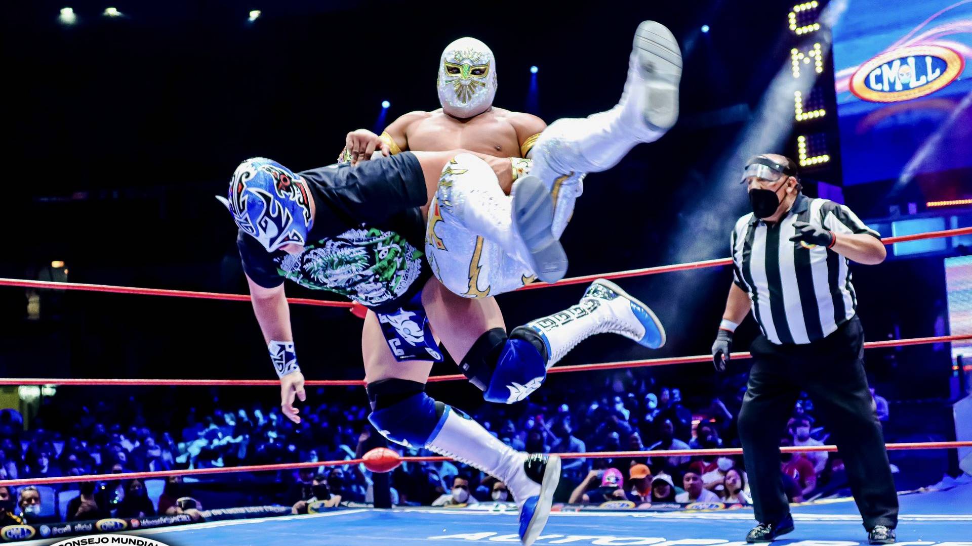 Consejo Mundial de Lucha Libre suspende funciones por COVID19