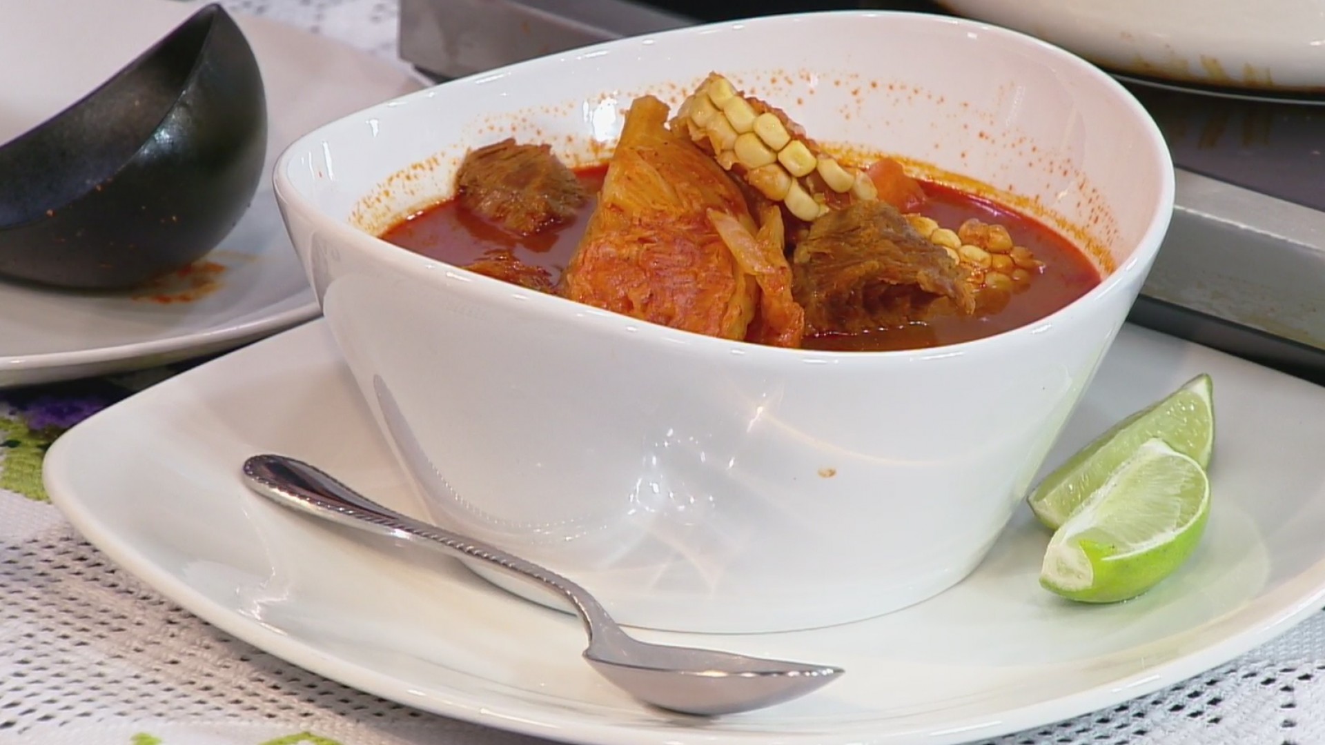 Sigue paso a paso esta receta para lograr un exquisito caldo de res