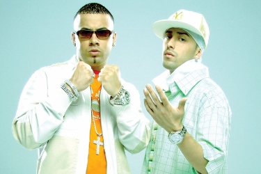 Wisin Y Yandel: Últimas noticias, videos y fotos de Wisin Y Yandel | Univision