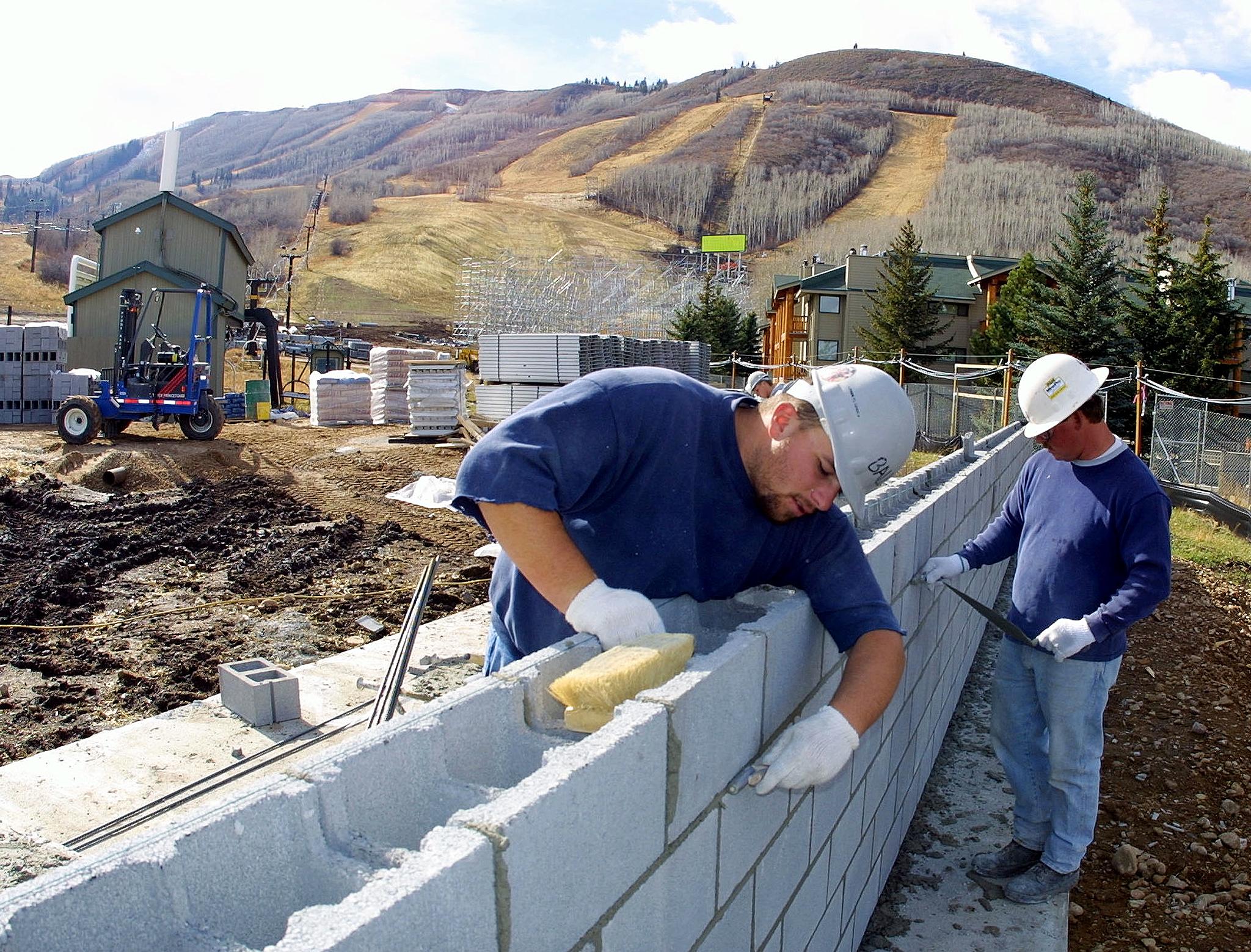 Park City Mountain anuncia un aumento al salario mínimo: pagará a 20  dólares por hora | Univision Salt Lake City KUTH | Univision