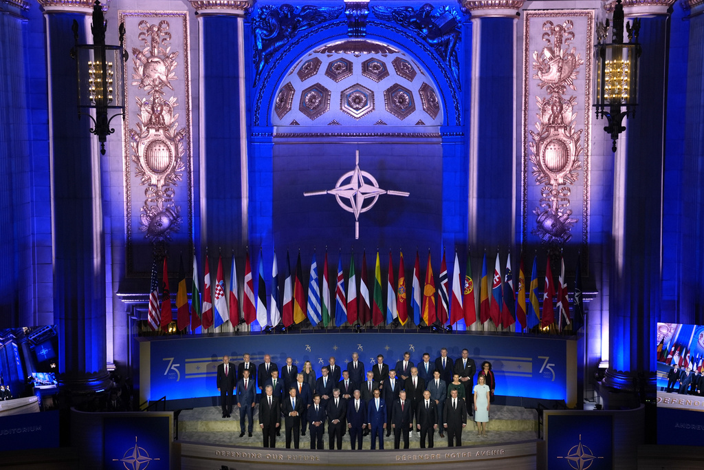 El futuro político de EEUU y gobiernos de extrema derecha en Europa
