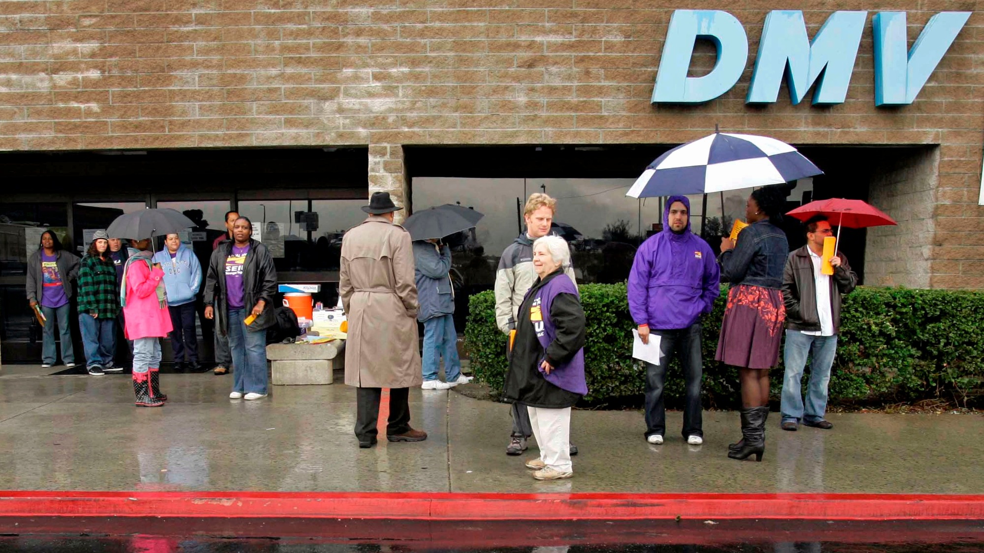 Coronavirus Hasta nuevo aviso seguirán cerradas las oficinas del DMV