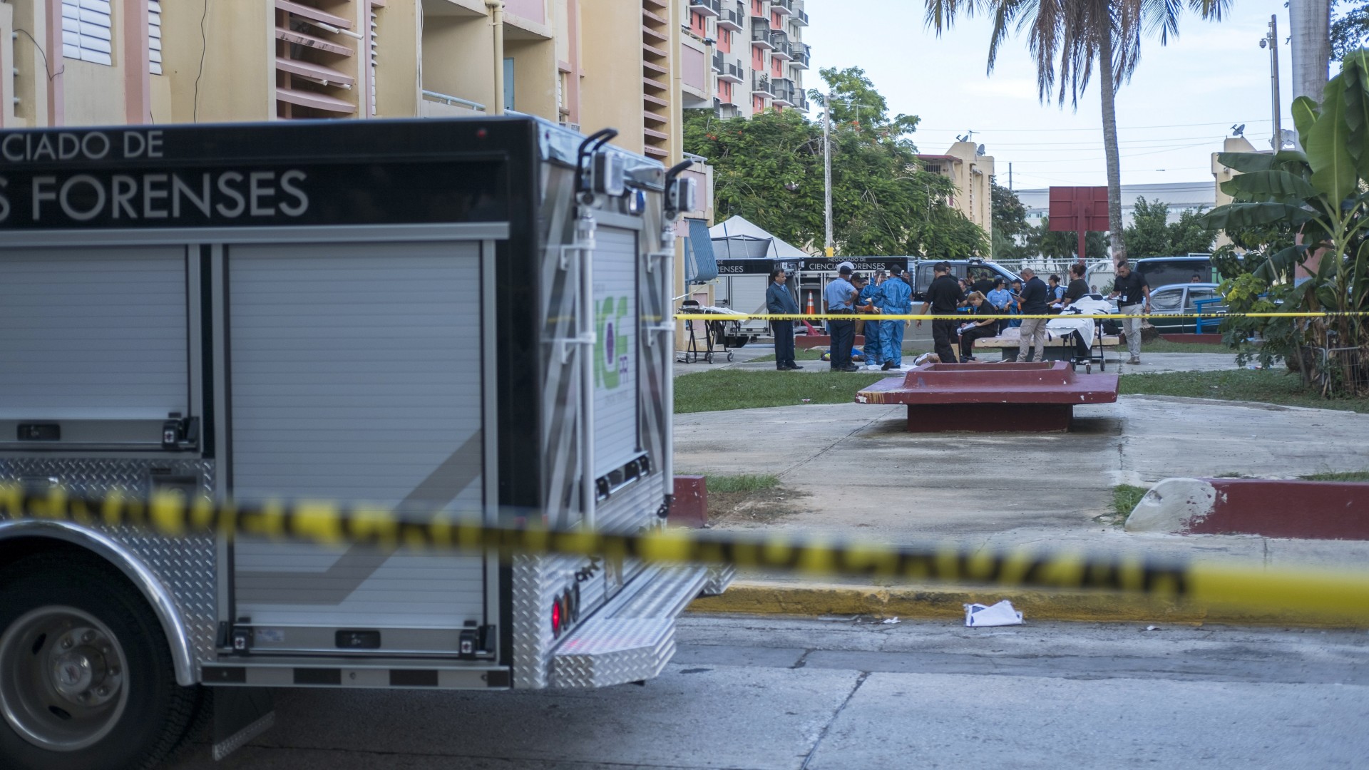 Noche de terror en Puerto Rico por la masacre que dejó al menos seis