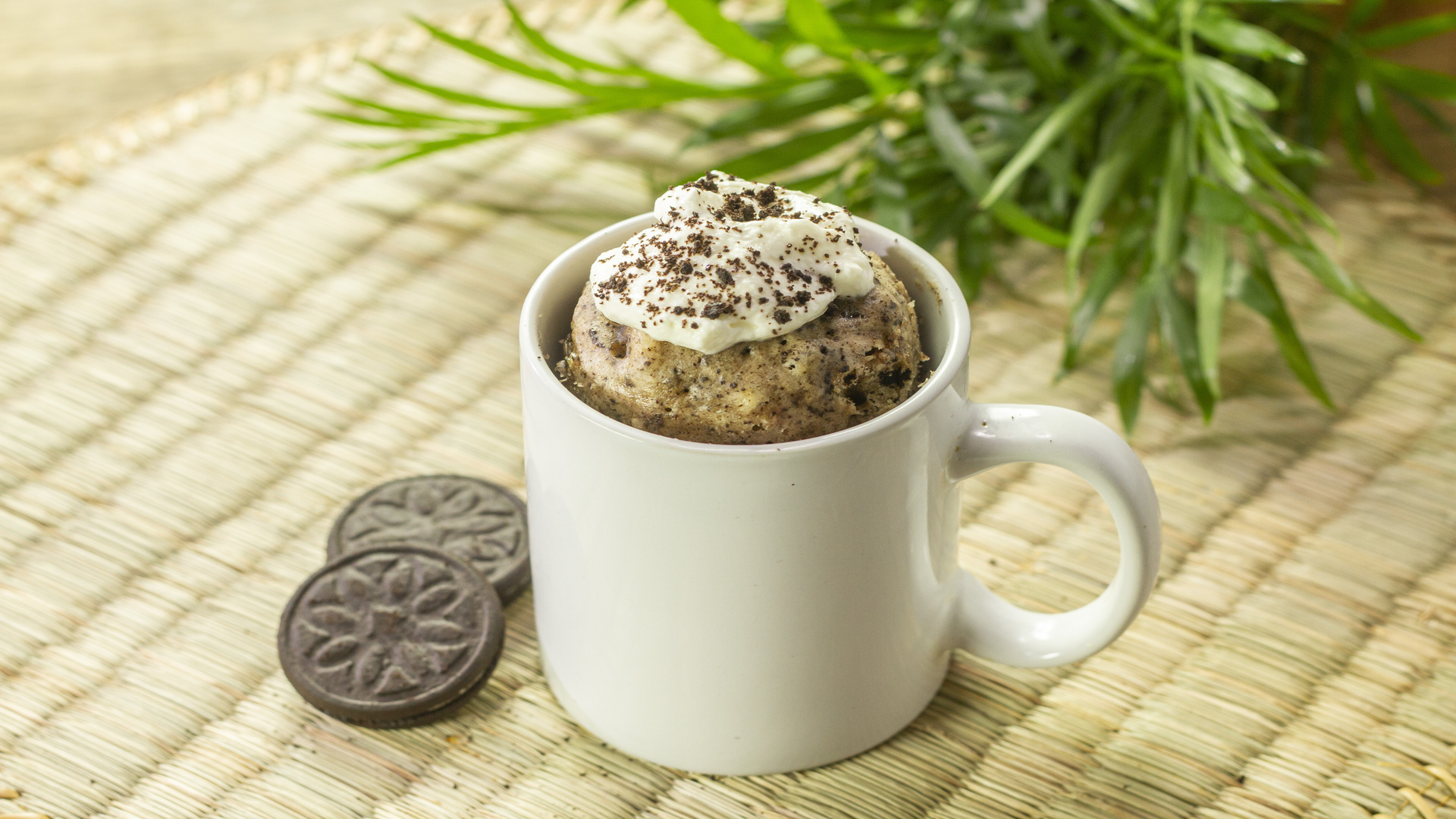 Receta de Mug cake de cookies and cream fácil y rápida Delicioso