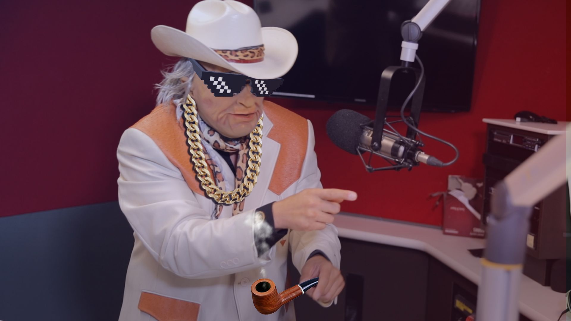 EXCLUSIVA: Don Telaraño crea rap para El Bueno, La Mala y El Feo, y les ...