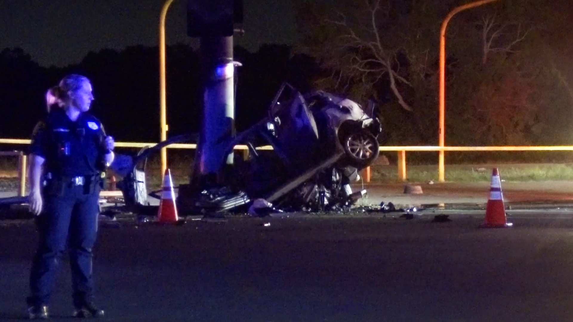 Choque en Galveston Road y Shaver Road deja una conductora muerta; se