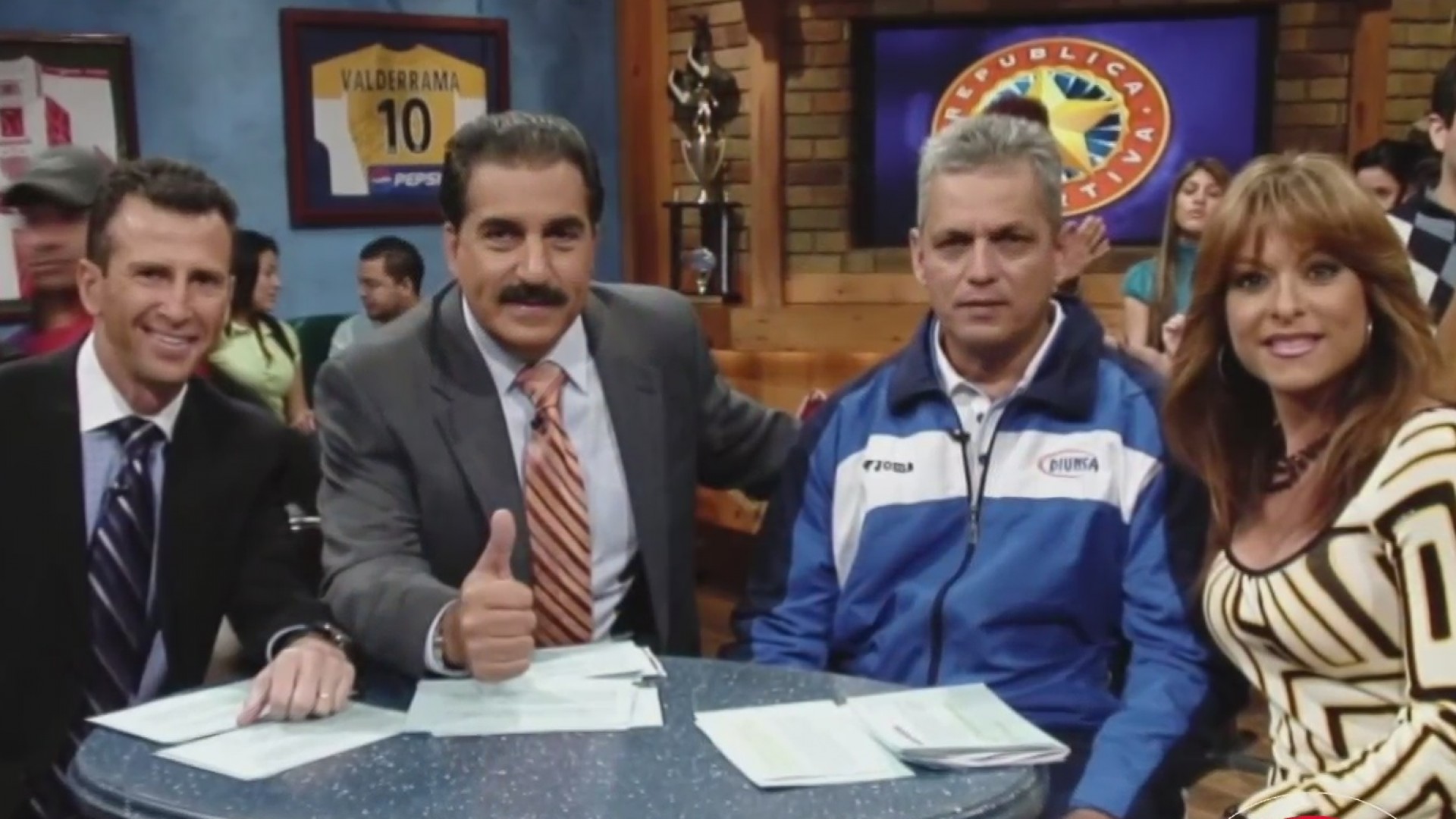 Hace 20 años, Univision rompió esquemas con República Deportiva Shows