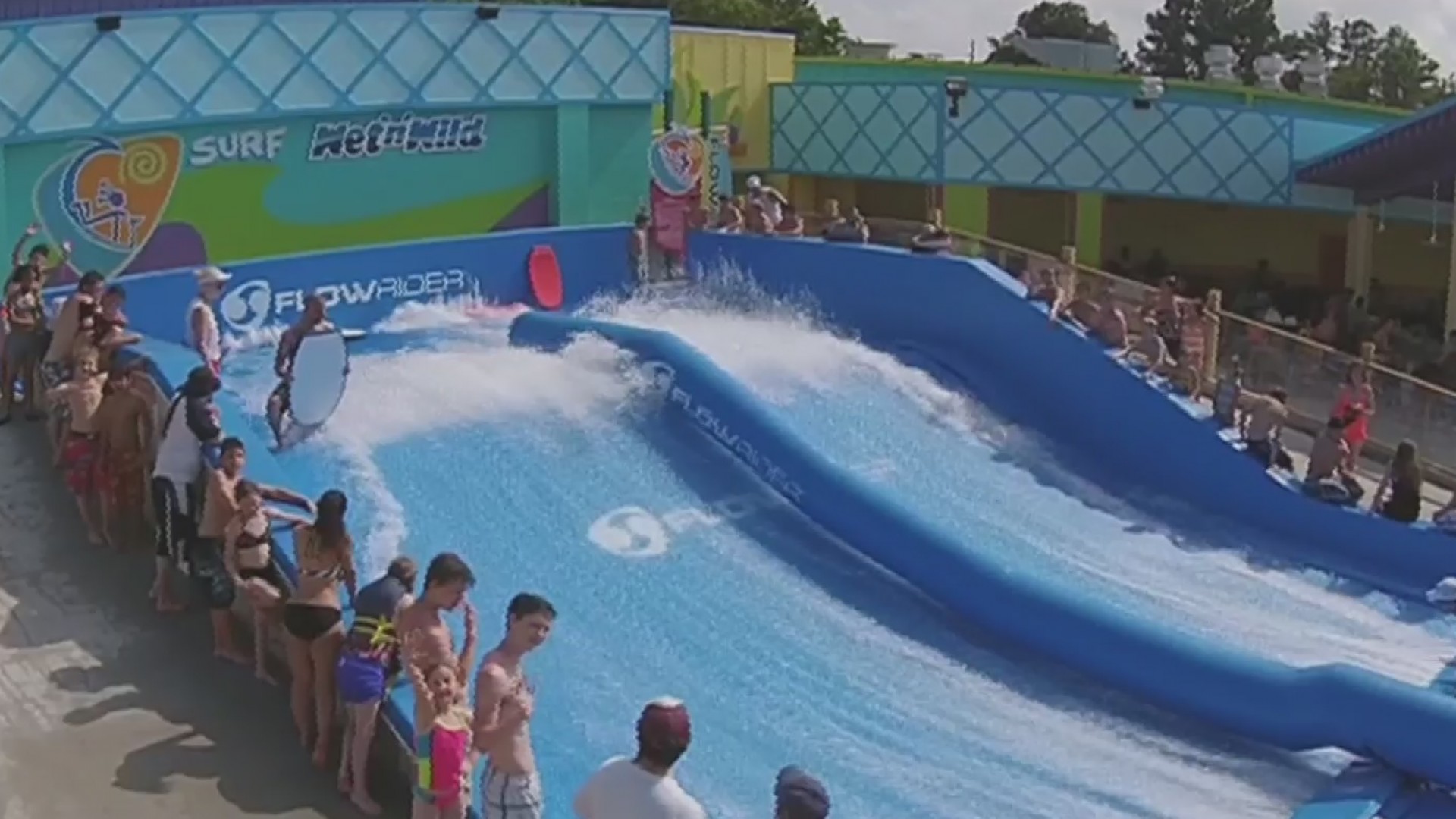 El parque acuático Wet'n'Wild SplashTown, una buena opción para