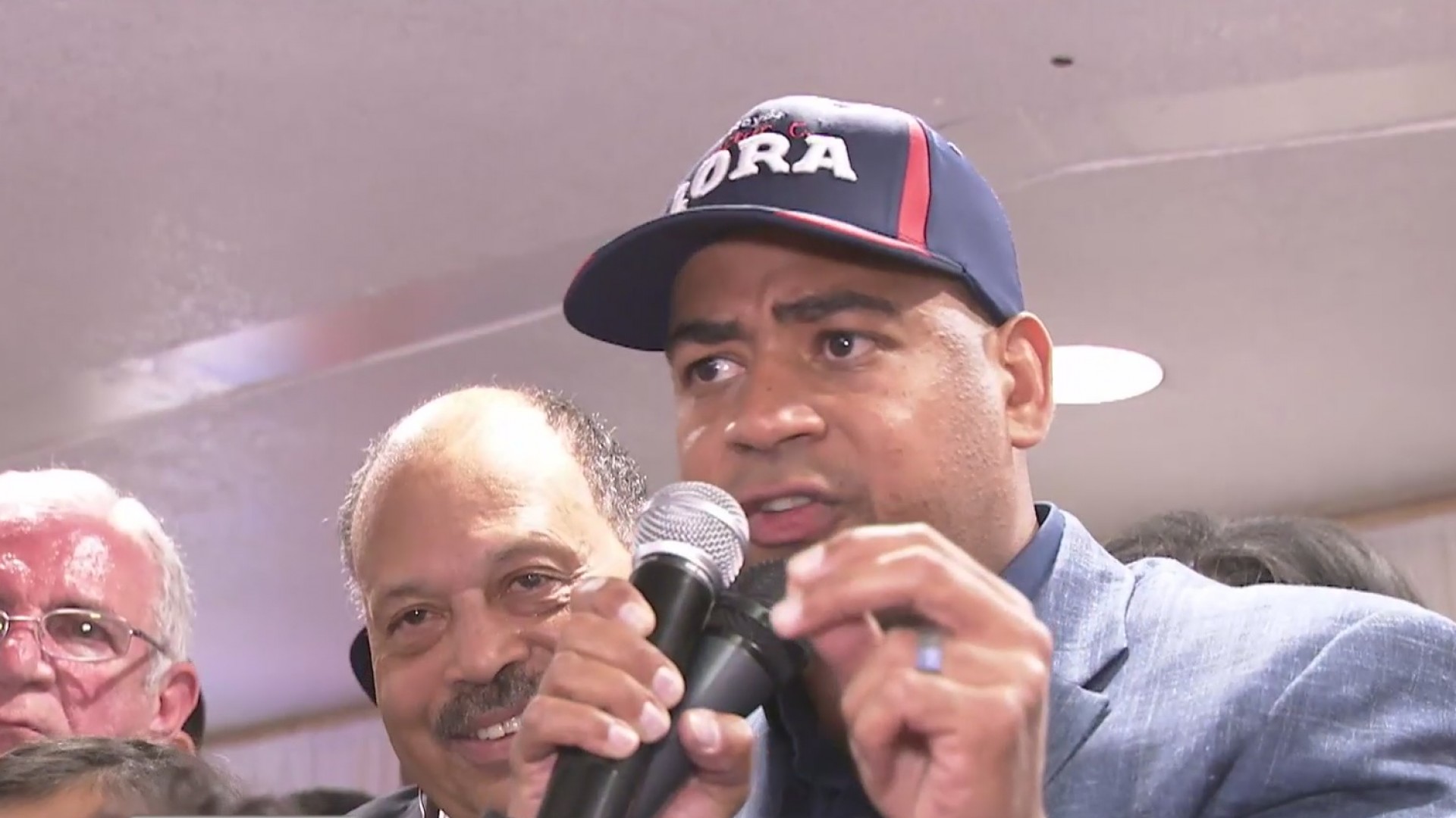 Héctor Lora, el dominicano que fue elegido como alcalde de Passaic