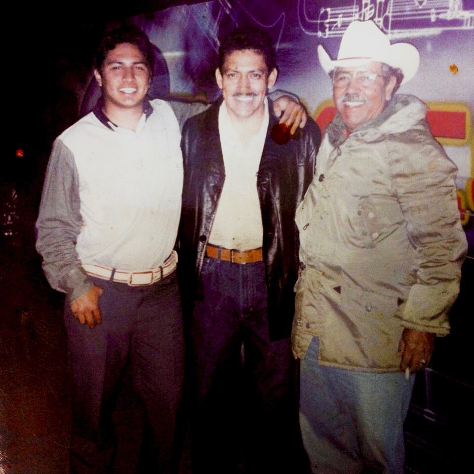 Julión Álvarez: Así ha cambiado a lo largo de 16 años de carrera