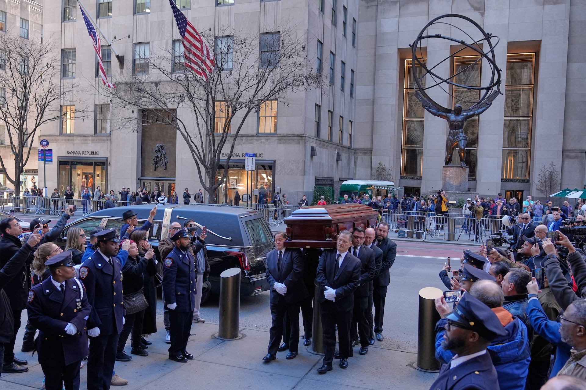 Nueva York despide a Willie Colón con misa pública en Catedral de San  Patricio | Fotos | Univision Nueva York WXTV | Univision