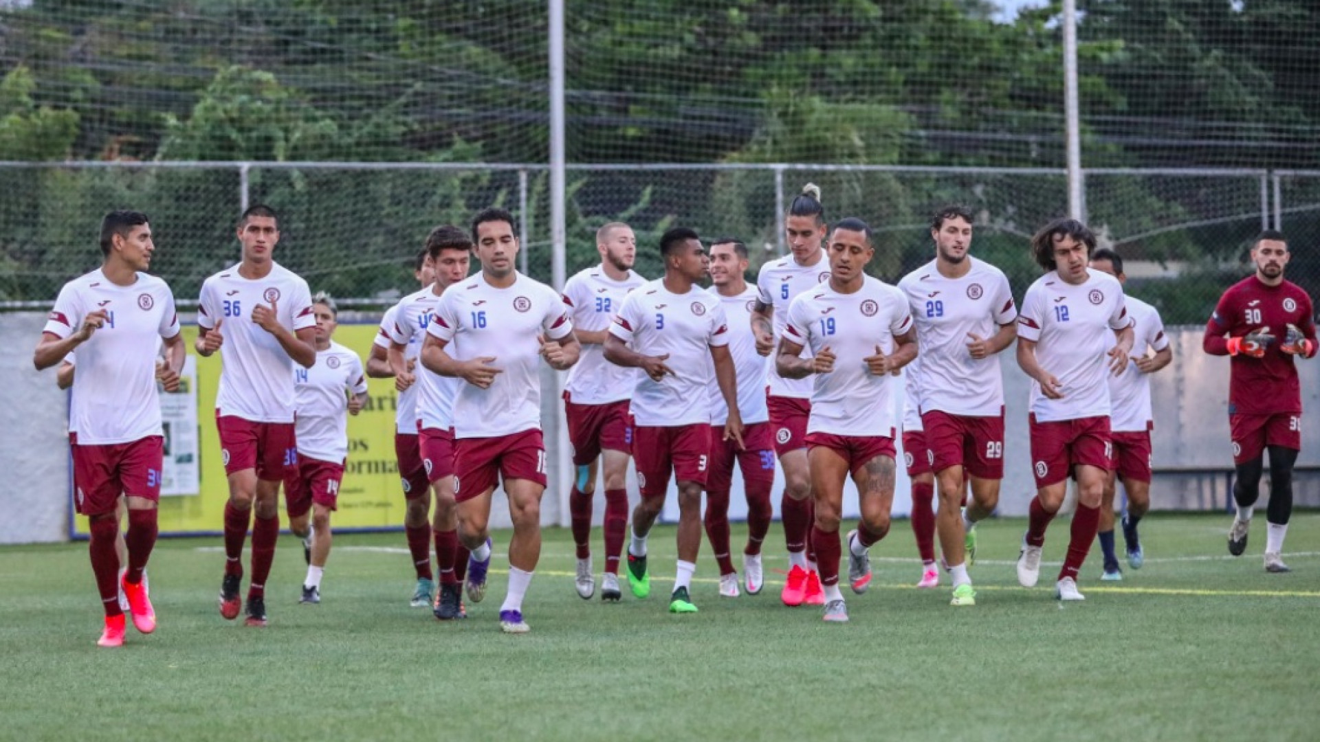 El Portero Andres Gudino Se Prepara Para Debutar Con Cruz Azul Deportes Futbol Tudn Univision