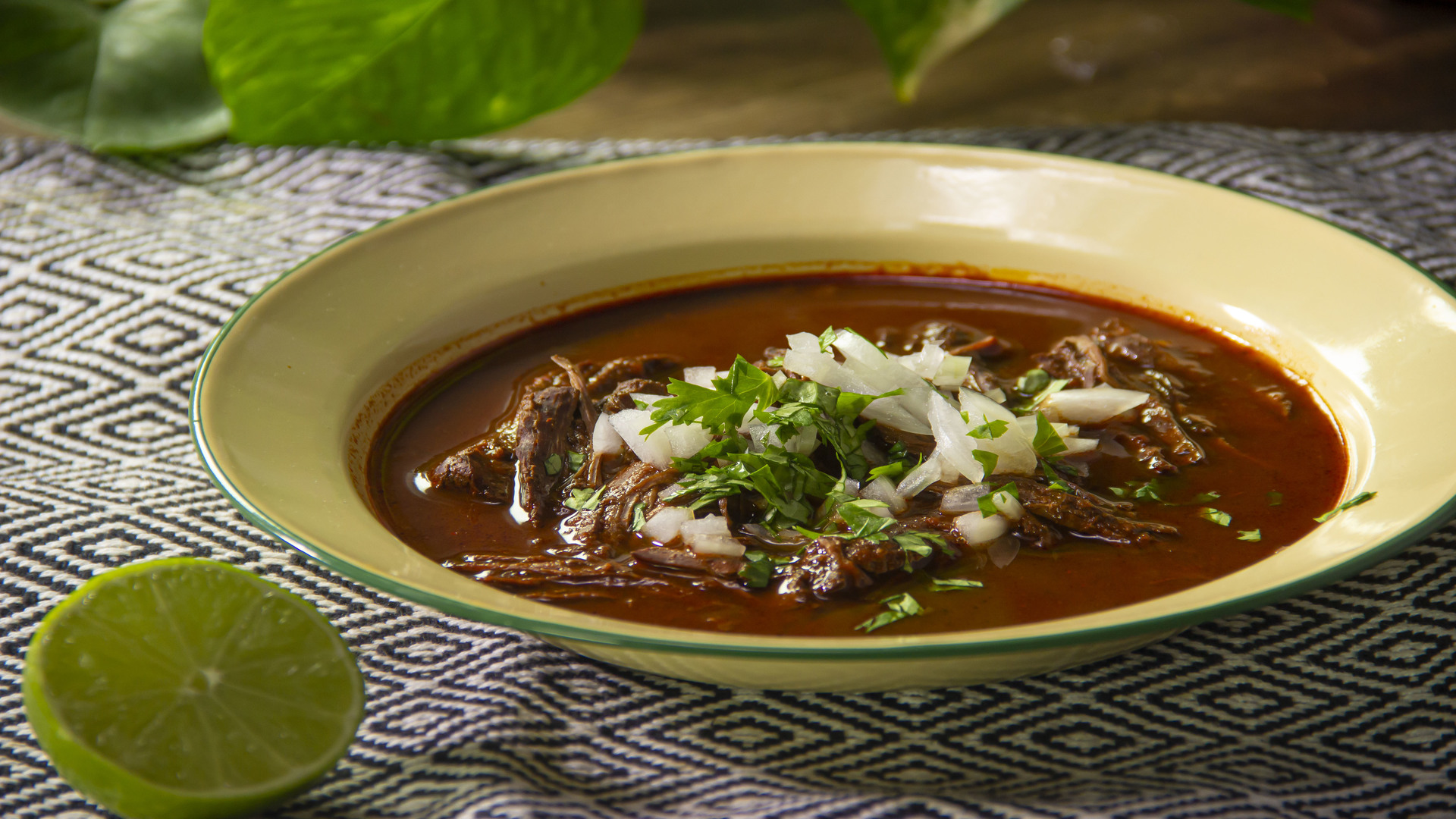 Receta de birria de res Delicioso Univision