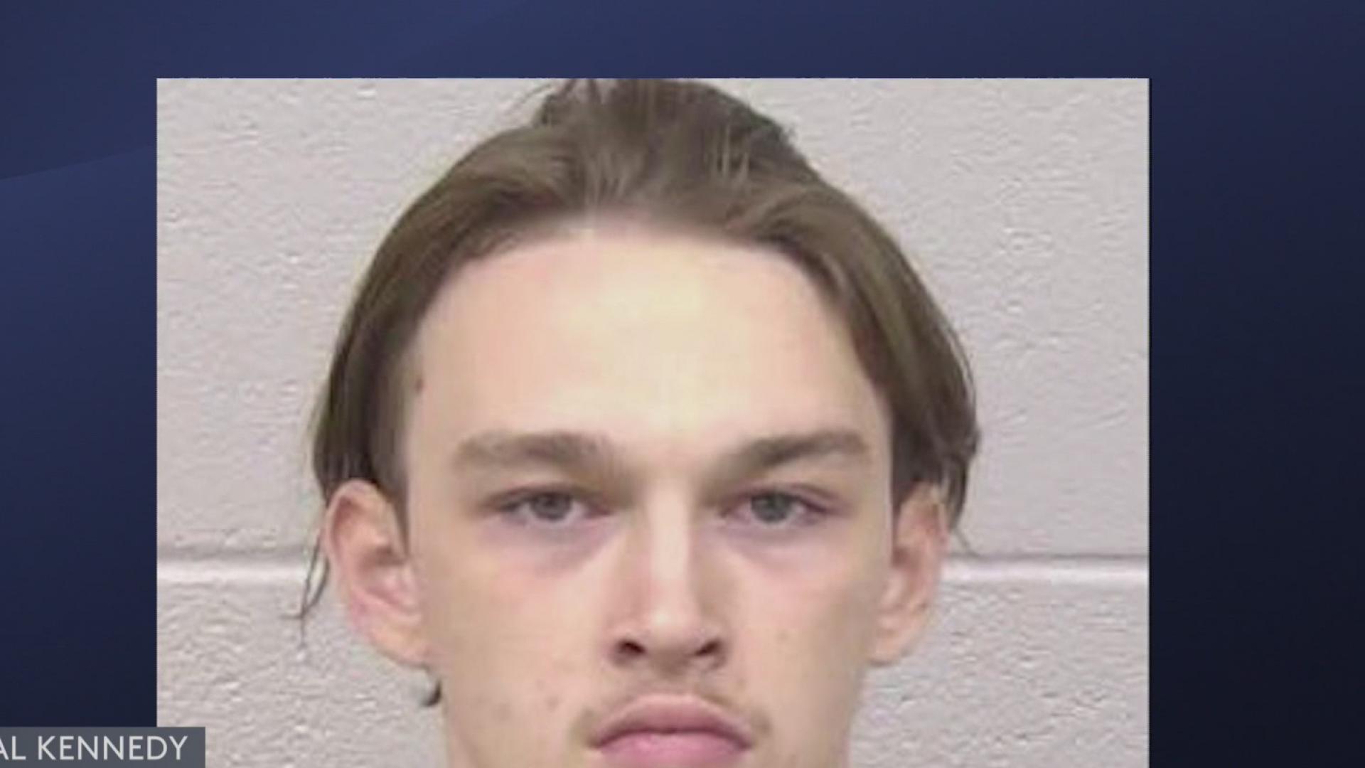 Acusado del asesinato un adolescente en el condado Paulding Video