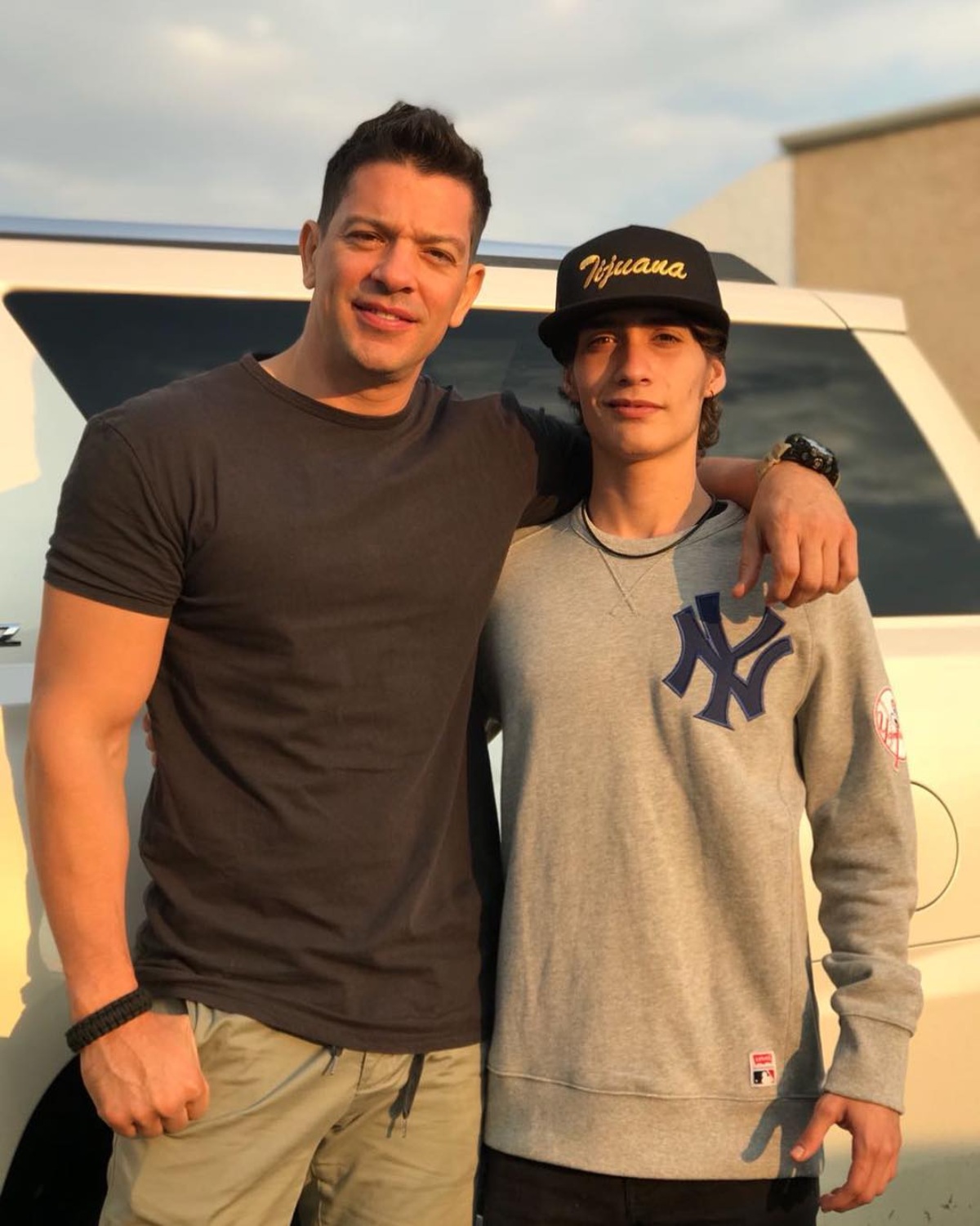 Yahir habla de las adicciones de su hijo Tristán y confiesa de qué se arrepiente | Las Estrellas Home Lo Último | Las Estrellas