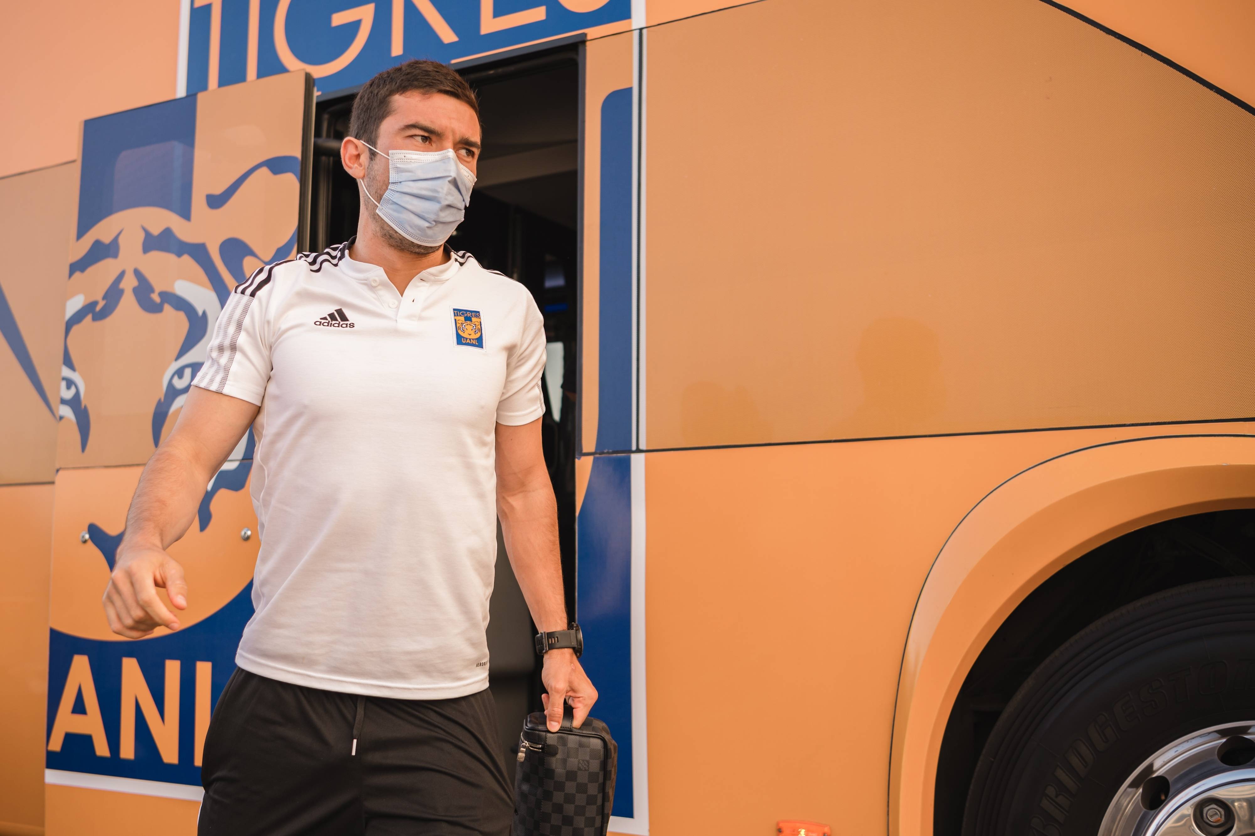 Juan Pablo Vigón respalda al preparador físico de Tigres Deportes