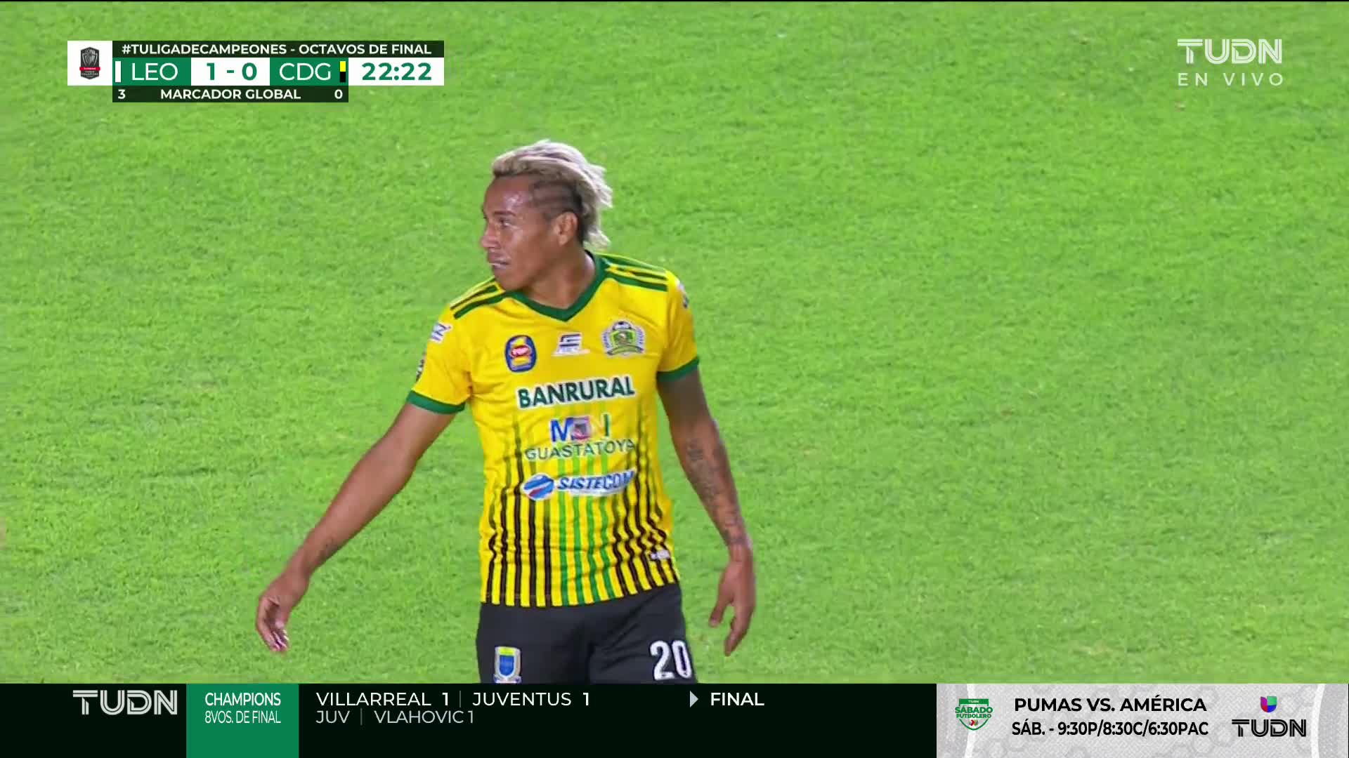 ¡TIRO ATAJADO! disparo por Gil Burón. Deportes CONCACAF Champions