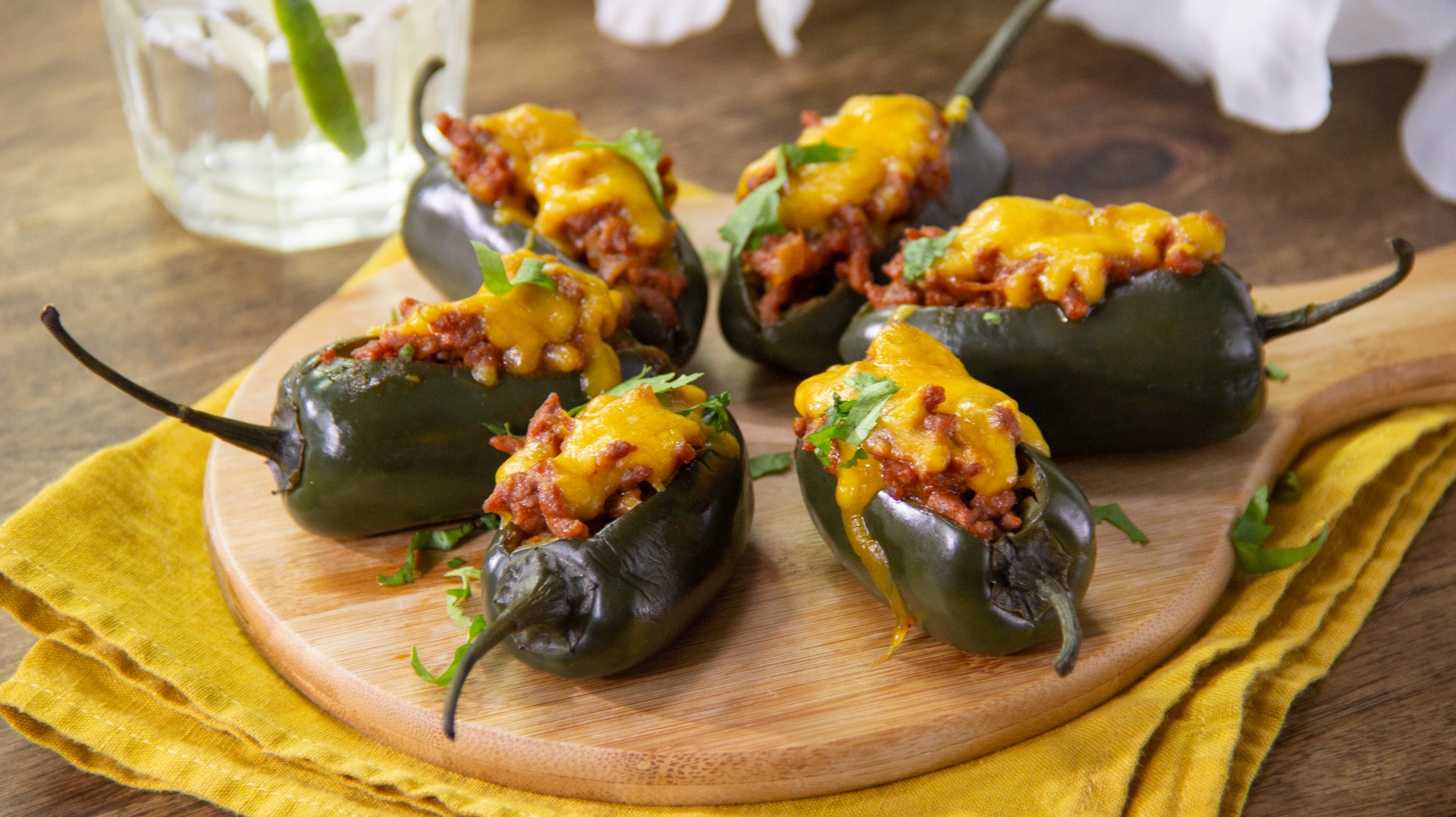 Receta jalapeños rellenos de carne y queso fácil y rápido Delicioso