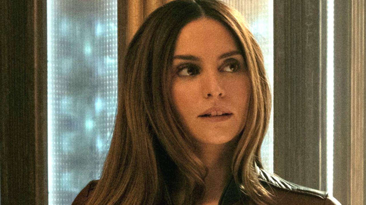 Ella es Génesis Rodríguez, la actriz latina que protagoniza The ...