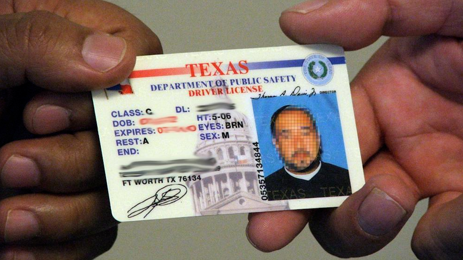 Esto Debe Saber Para Renovar Su Licencia De Conducir Si Expiro Hace Mas De 2 Anos Univision 23 Dallas Ft Worth Kuvn Univision