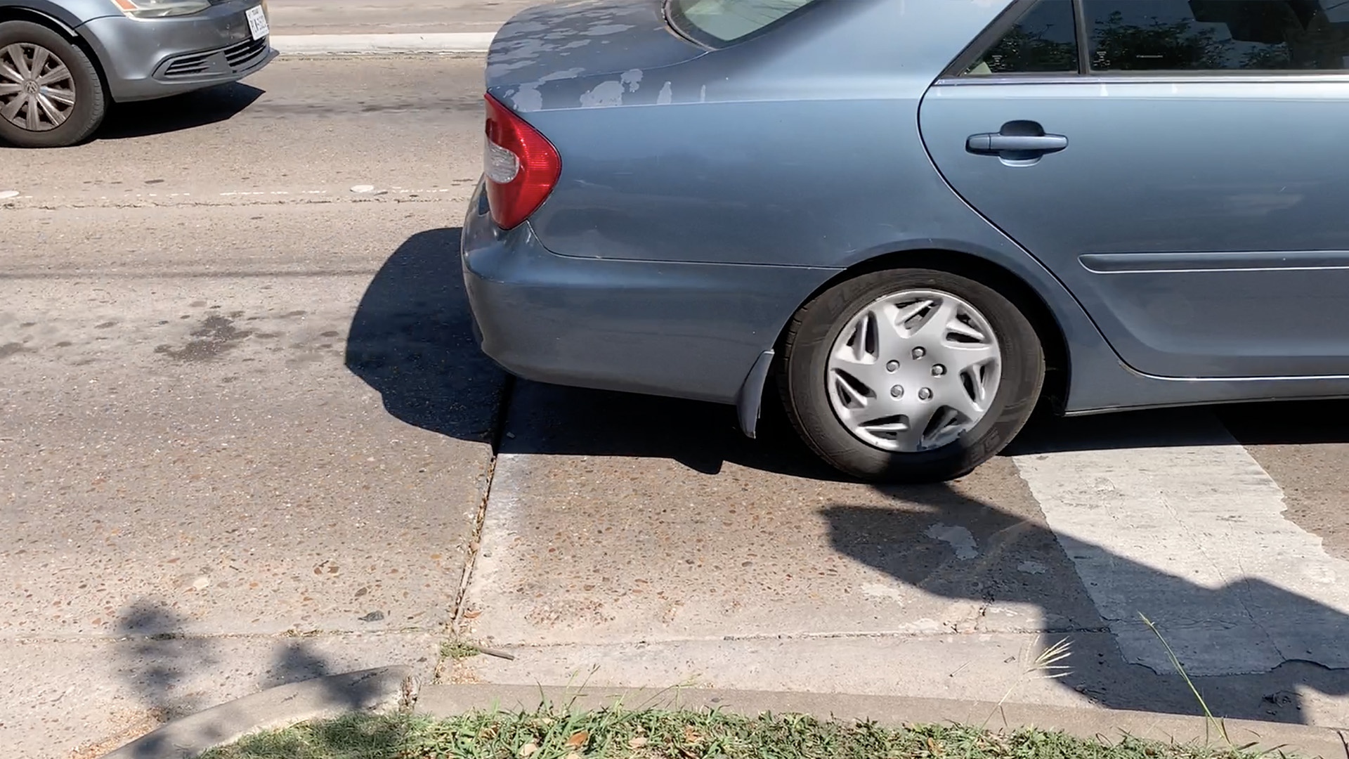 Policía de Houston busca a Chantay Solano por la muerte de Evelina McKenzie  en un accidente de tránsito | Univision 45 Houston KXLN | Univision