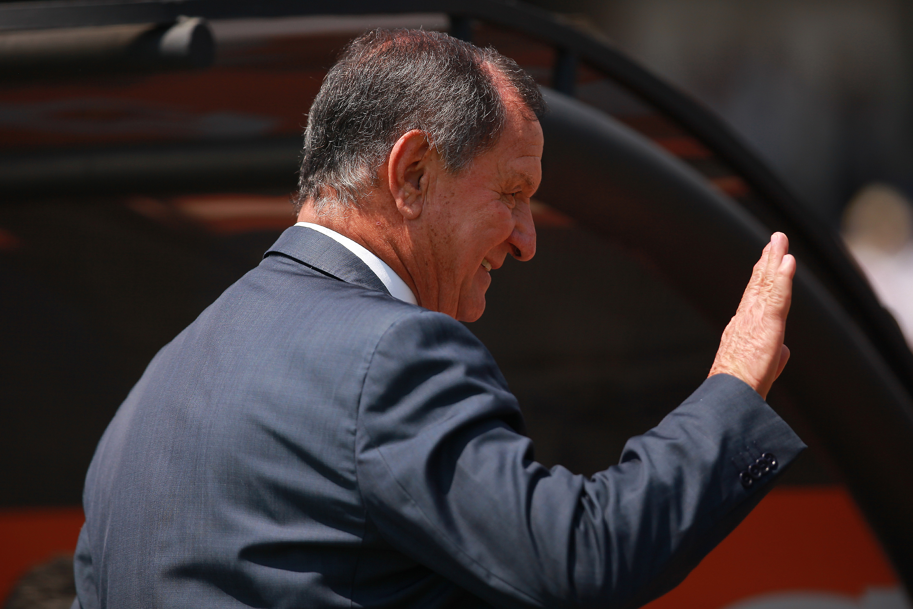 Enrique Meza respalda al 'Tata' 