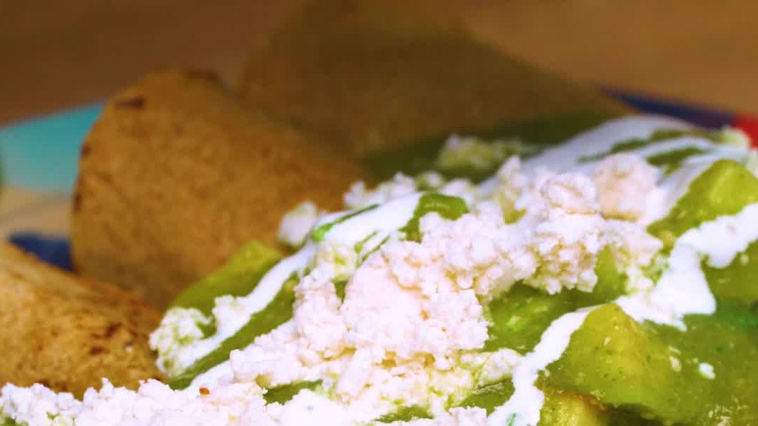 Receta de tacos dorados de tinga crujientes y saludables en Freidora de