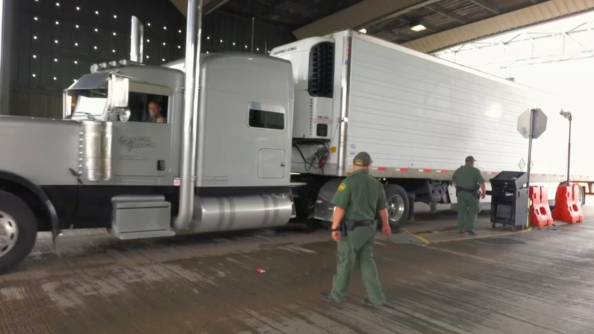 ¡Fuga De Camioneros! ¿A Qué País Emigrar Para Ganar Más? - r6tt06a