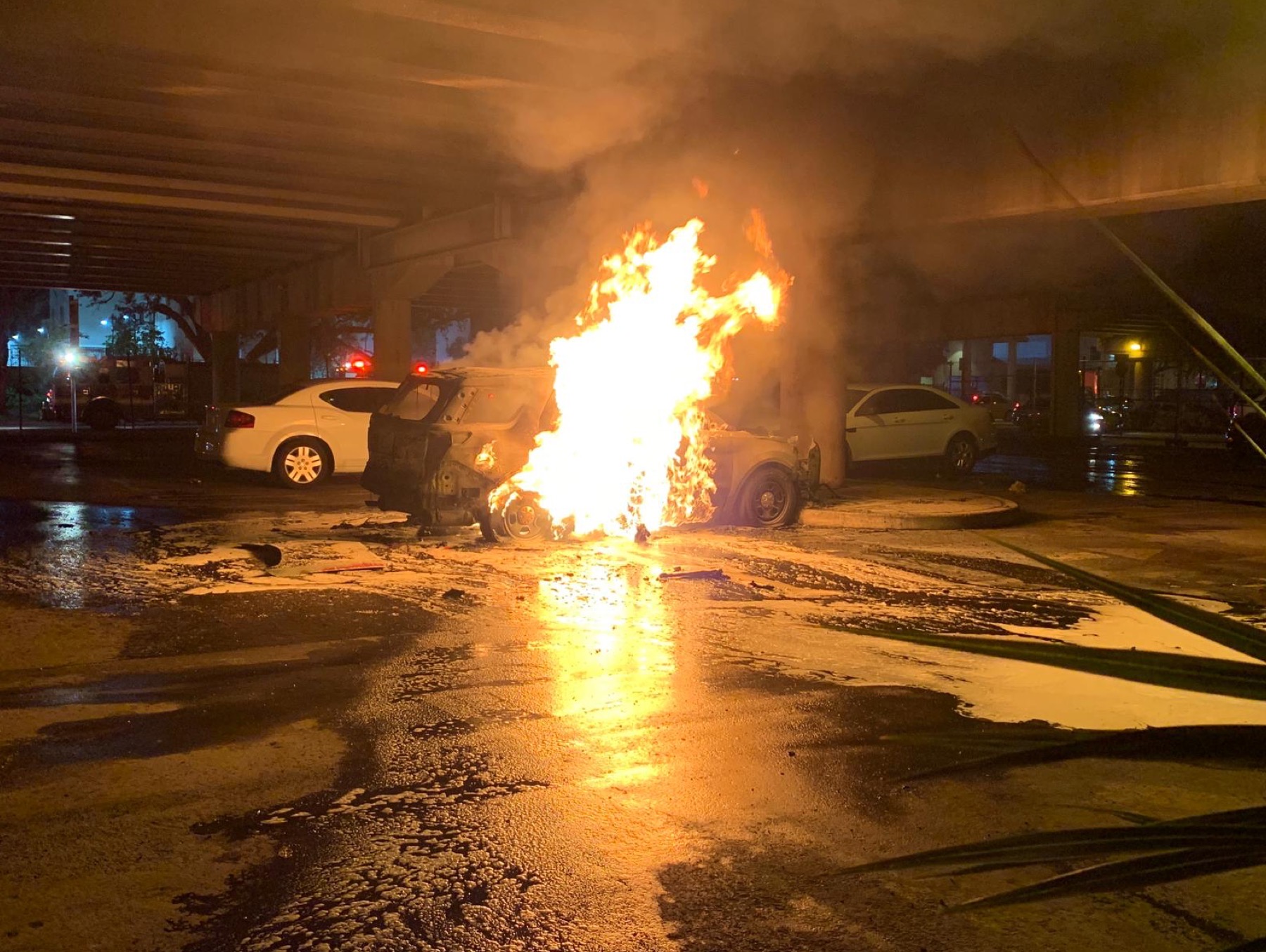 Ordenan Toque De Queda En El Condado Miami Dade Tras Manifestaciones En 