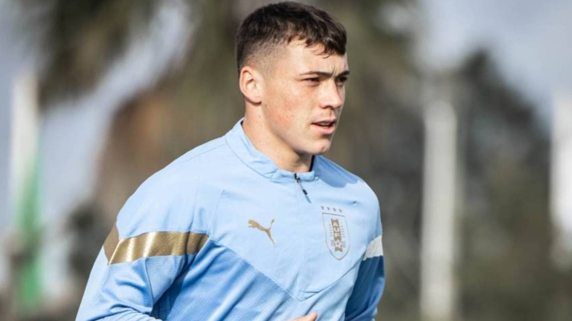 Federico Viñas se lesiona con Uruguay y pone en riesgo su fichaje con