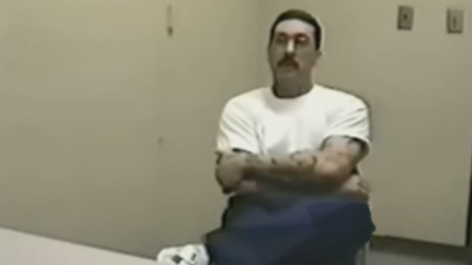 Un exsicario explicó cómo funciona la mafia mexicana Shows Noticiero