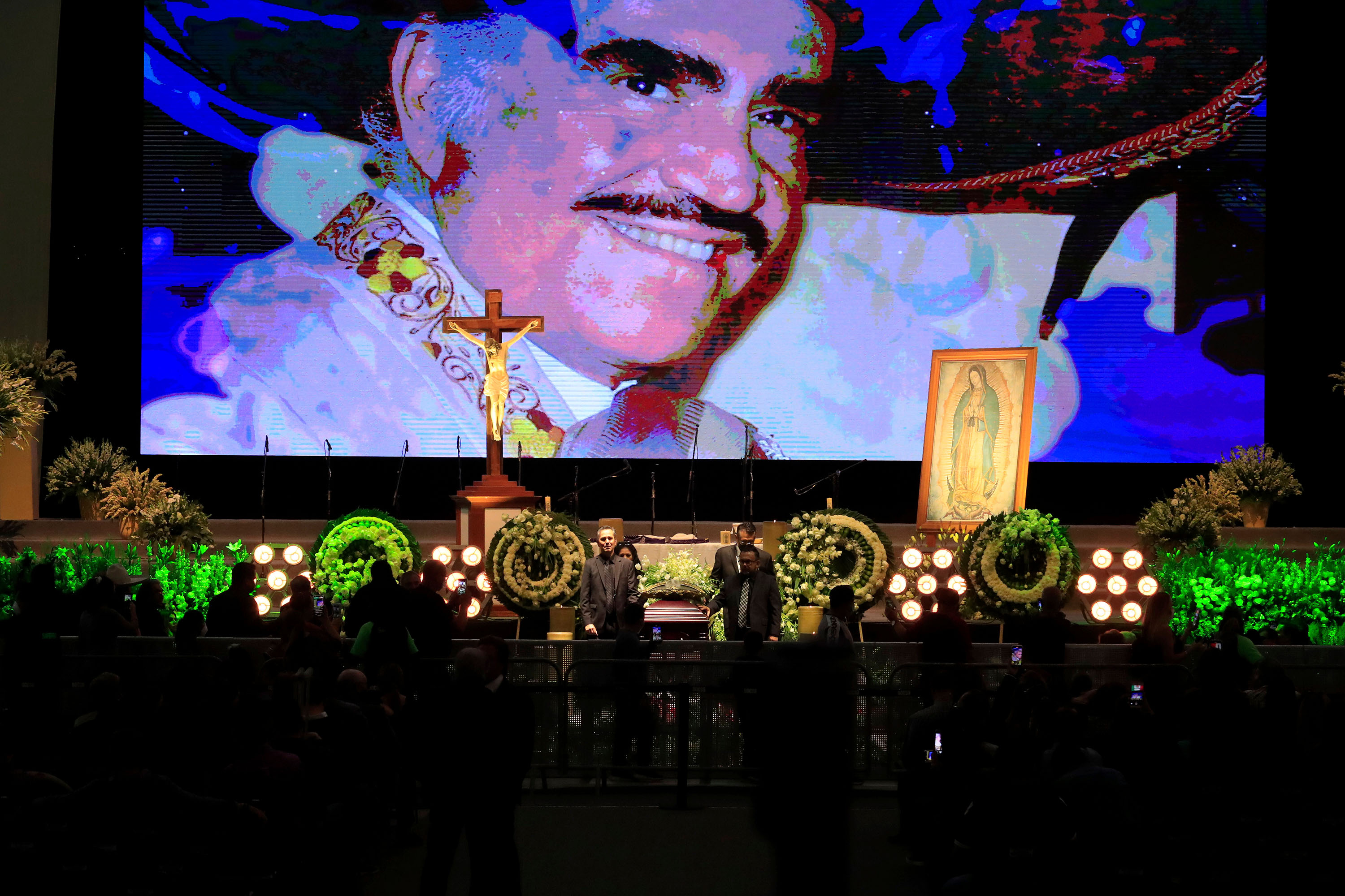 En fotos: México se despide de Vicente Fernández en Guadalajara, su amada  ciudad natal | N+ Univision América Latina | Univision