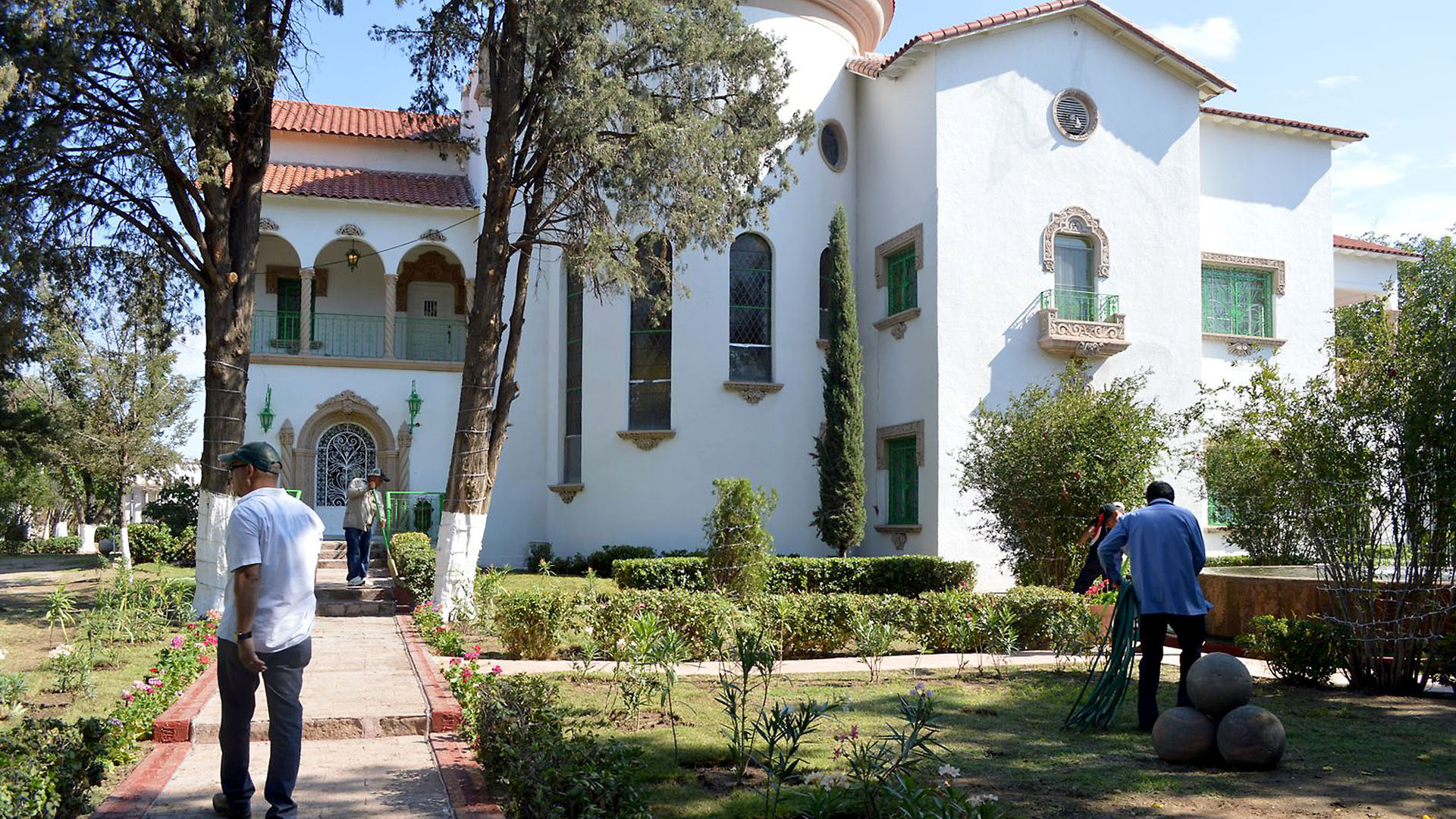 La casa de Juan Gabriel se prepara para abrir sus puertas Shows