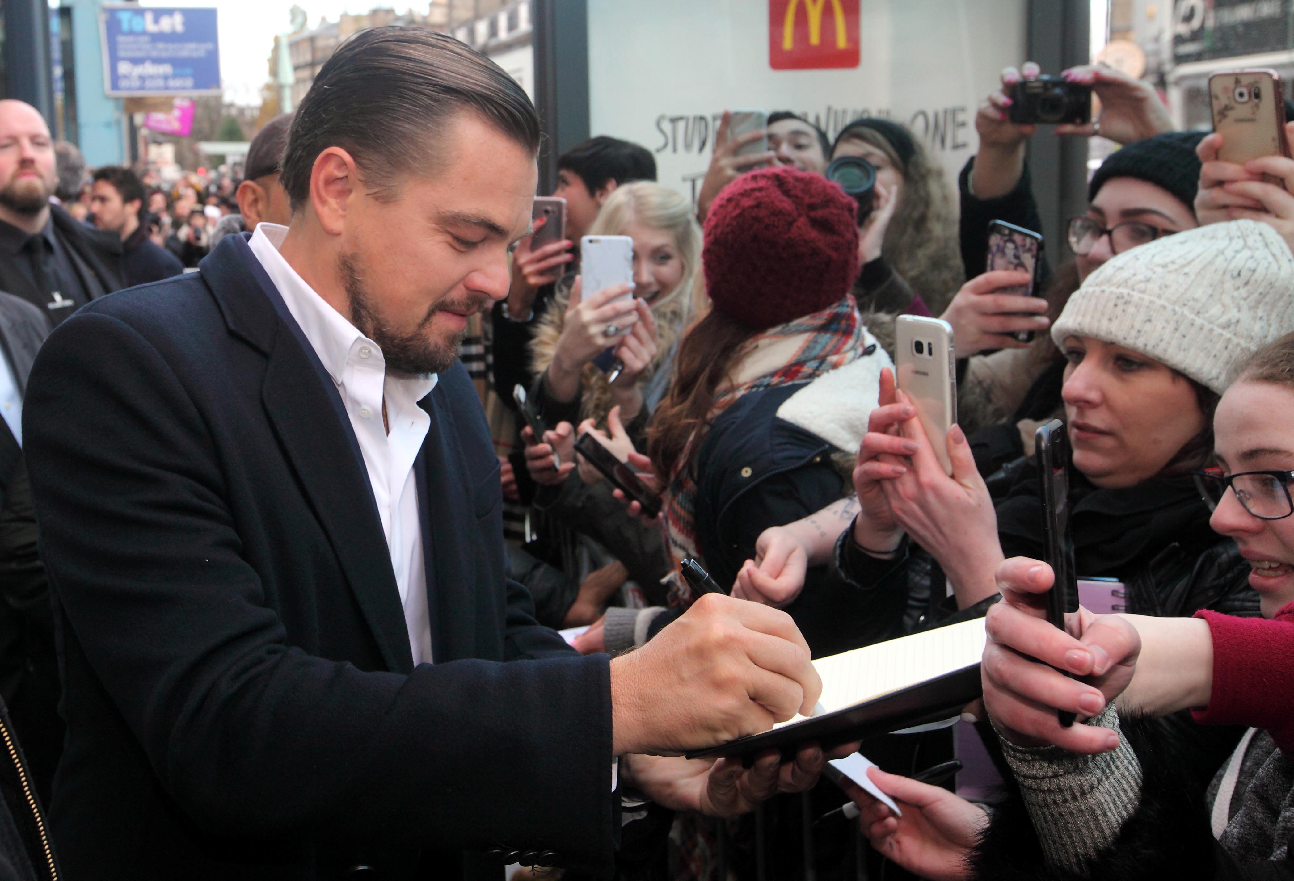 Leonardo Dicaprio Brian Peck 10 - 1mp9f0o
