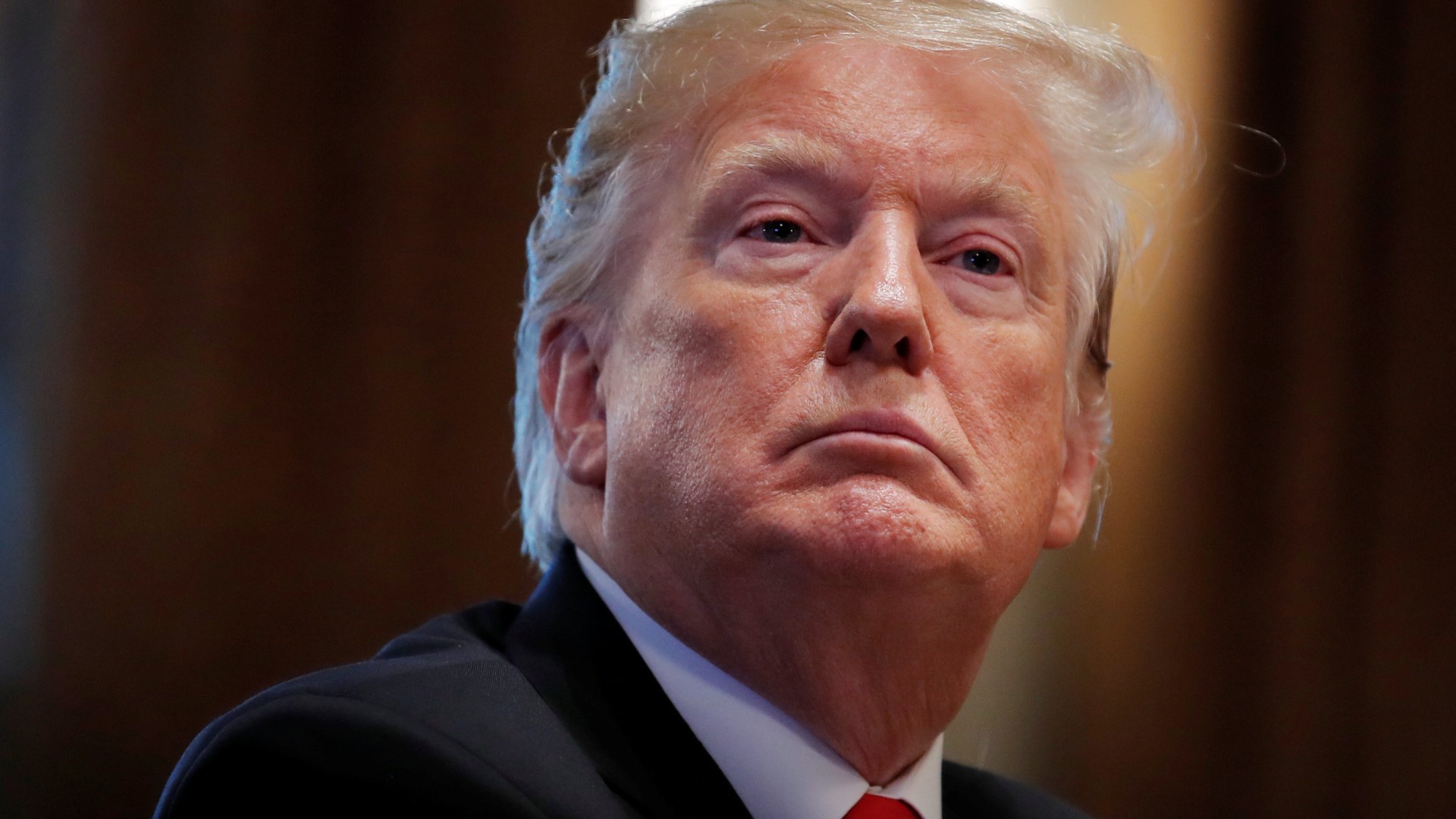 Empleada indocumentada de un campo de golf de Trump asegura que el Servicio Secreto no revisó