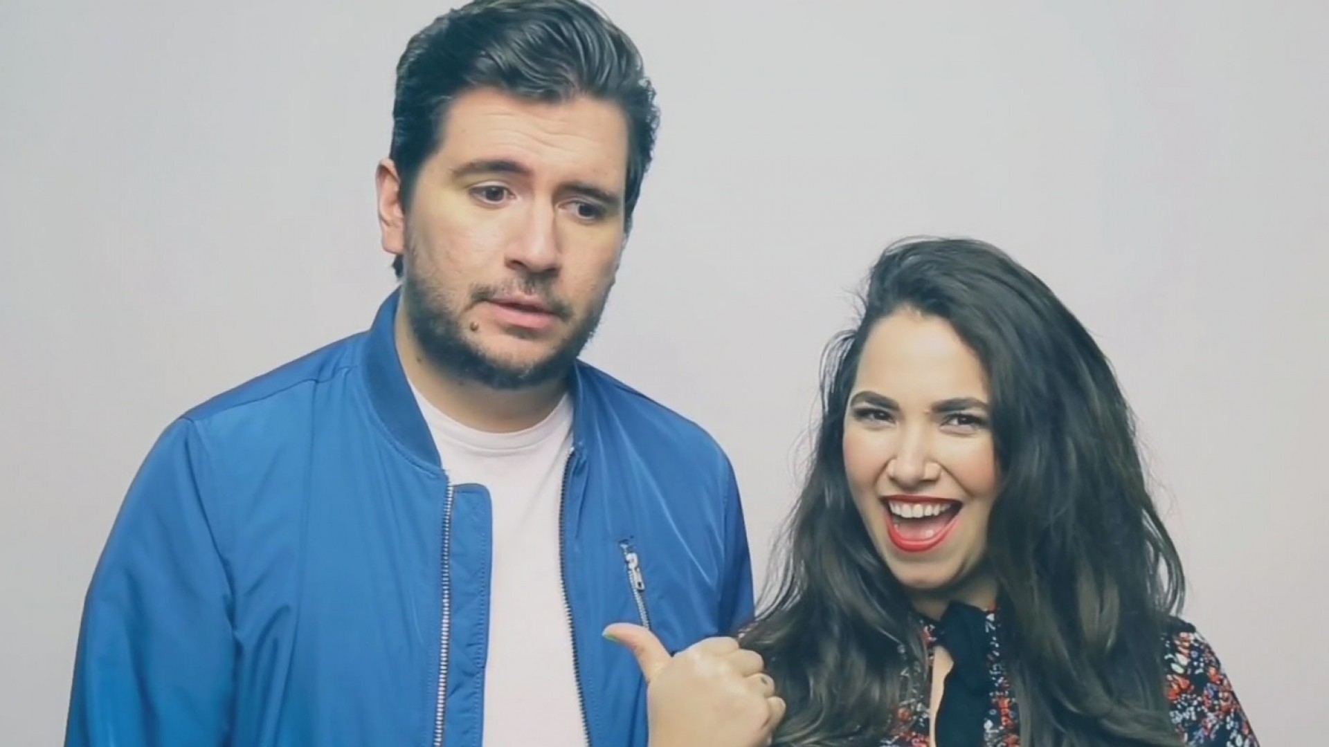 'Santi y Laurita', una pareja millennial que comparte sus experiencias