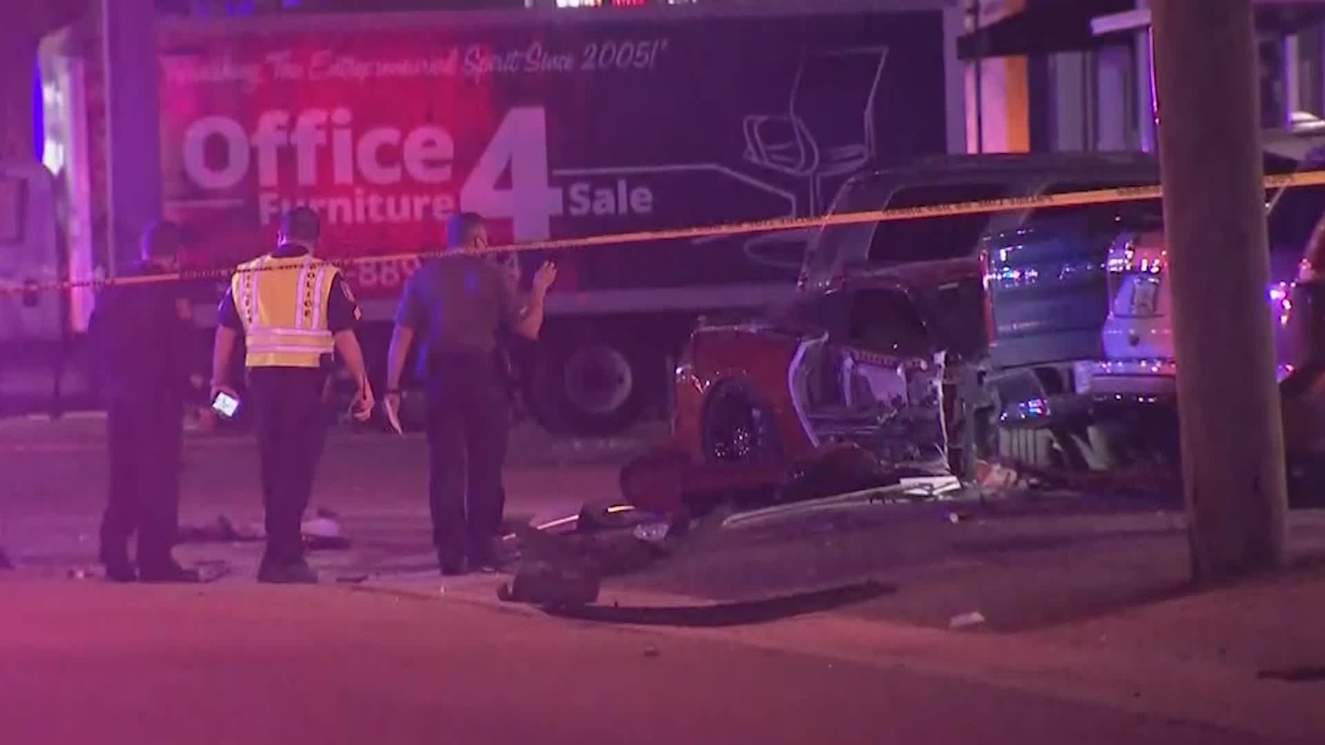 Accidente de tráfico en Hialeah deja una persona muerta Video