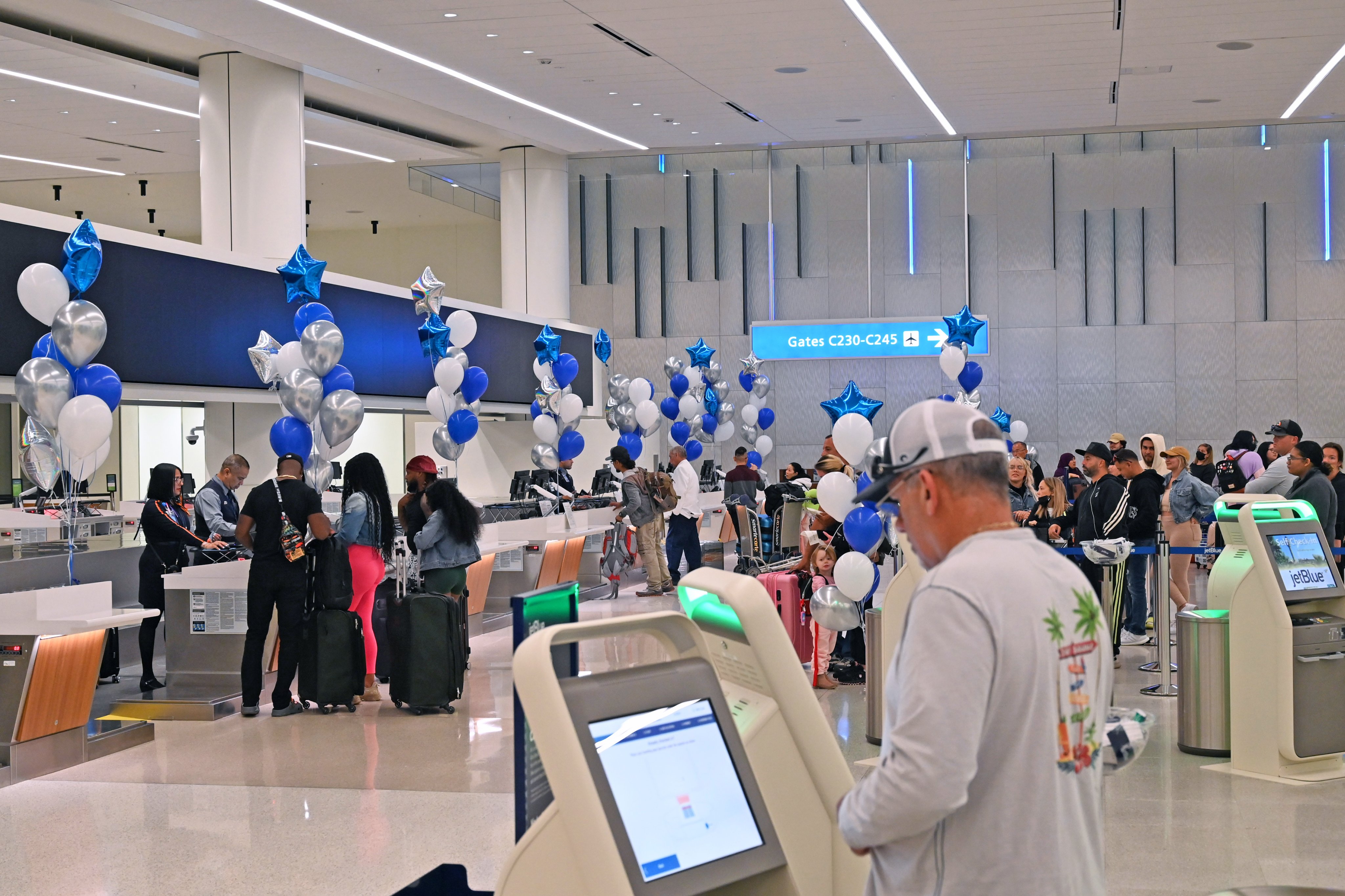 Aerolínea JetBlue se muda a la nueva Terminal C del Aeropuerto