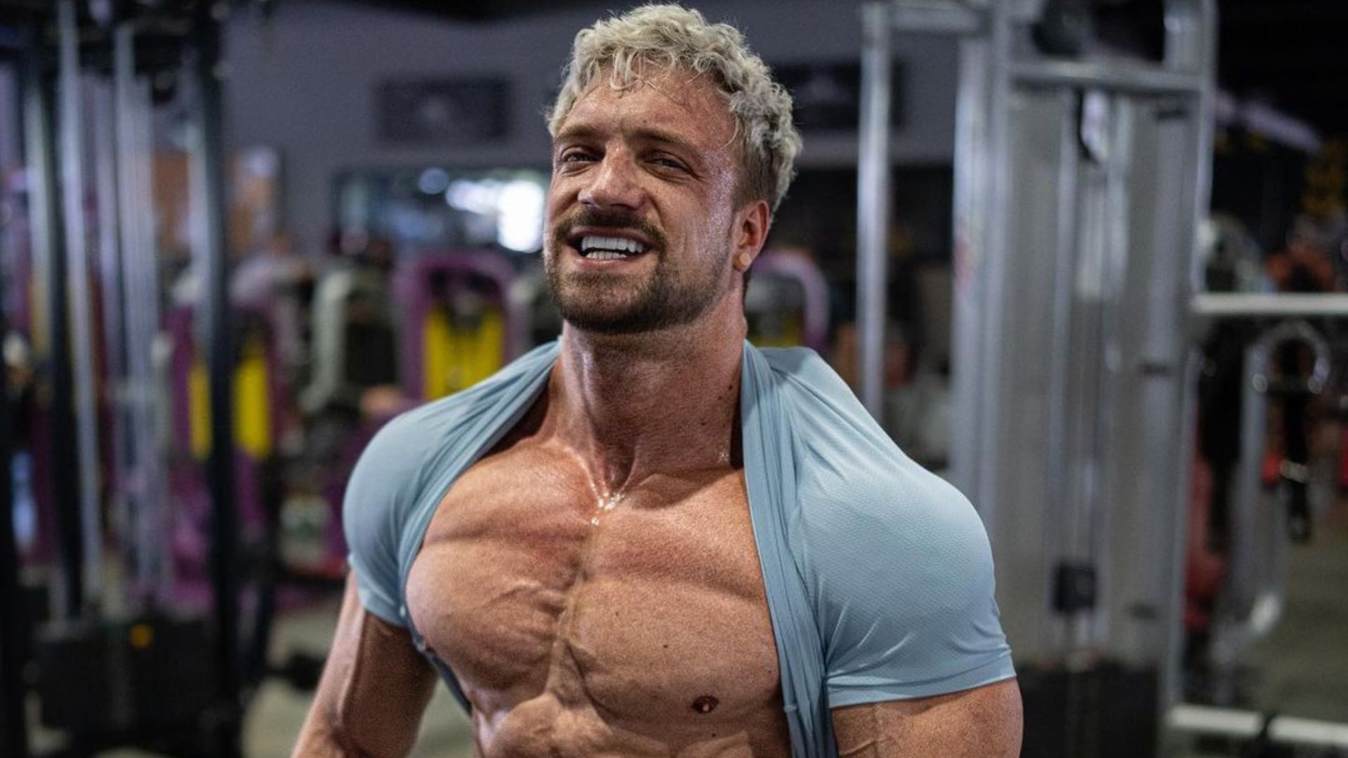 The influencer Jo Lindner died at the age of 30: he was in the “arms” of his girlfriend