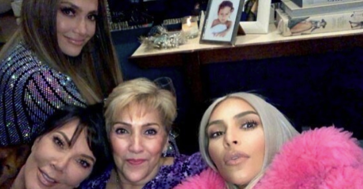 Los tacos unen a Jennifer López y a las Kardashian en la Navidad