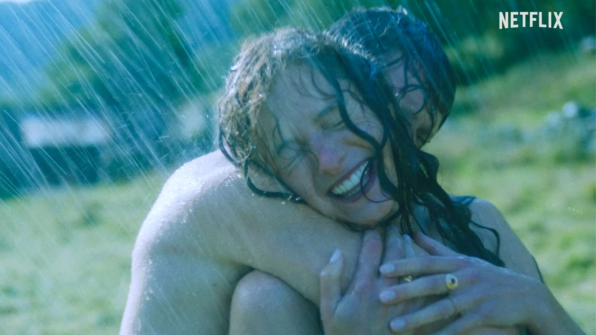 Lady Chatterley's Lover' película de Netflix: para los protagonistas fue  aterrador grabar la escena desnudos bajo la lluvia | Entretenimiento Cine y  Series | Univision