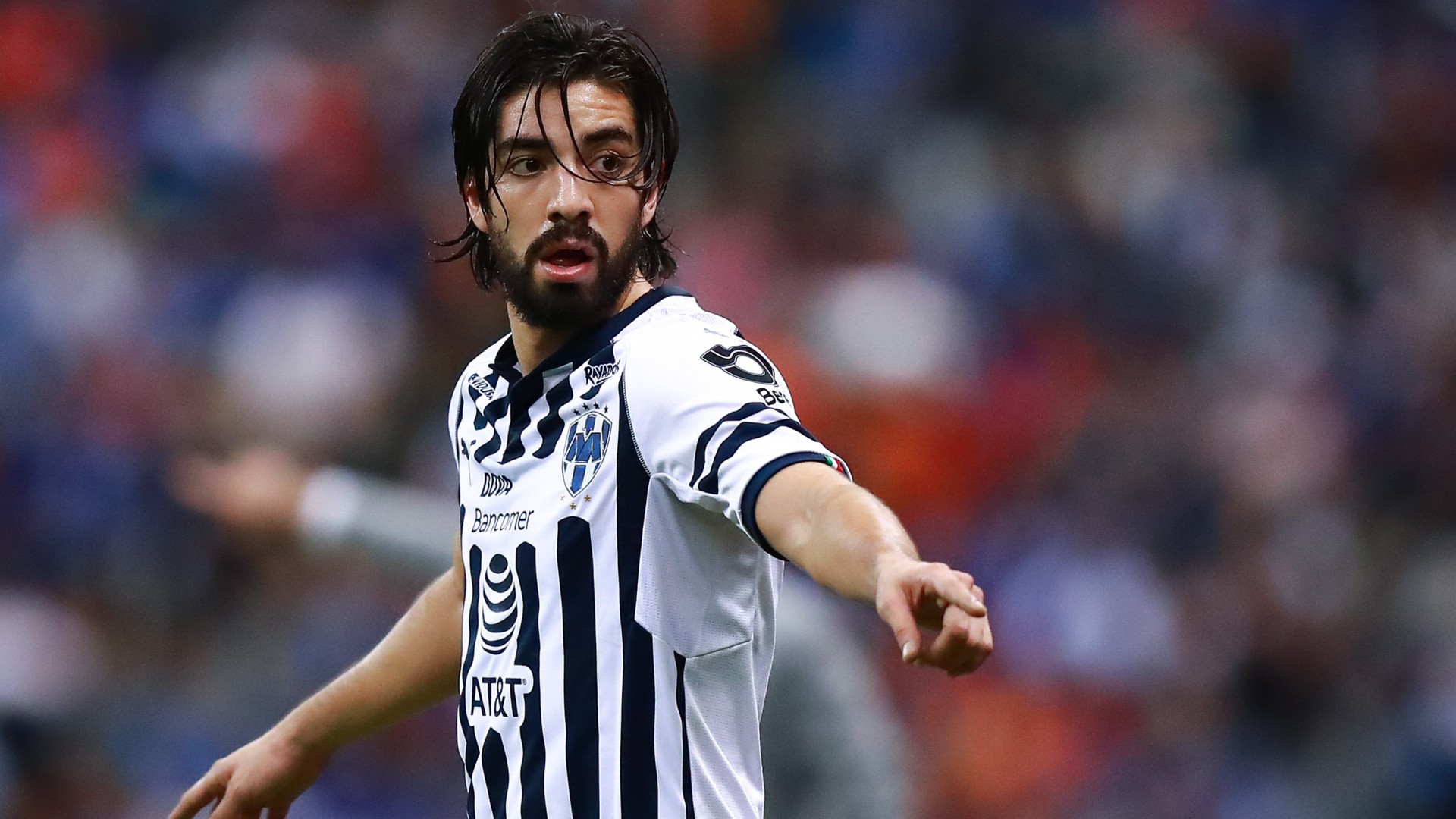 Rodolfo Pizarro Un Rayado Que Tuvo Su Historia Con Chivas Shows Futbol Central Univision