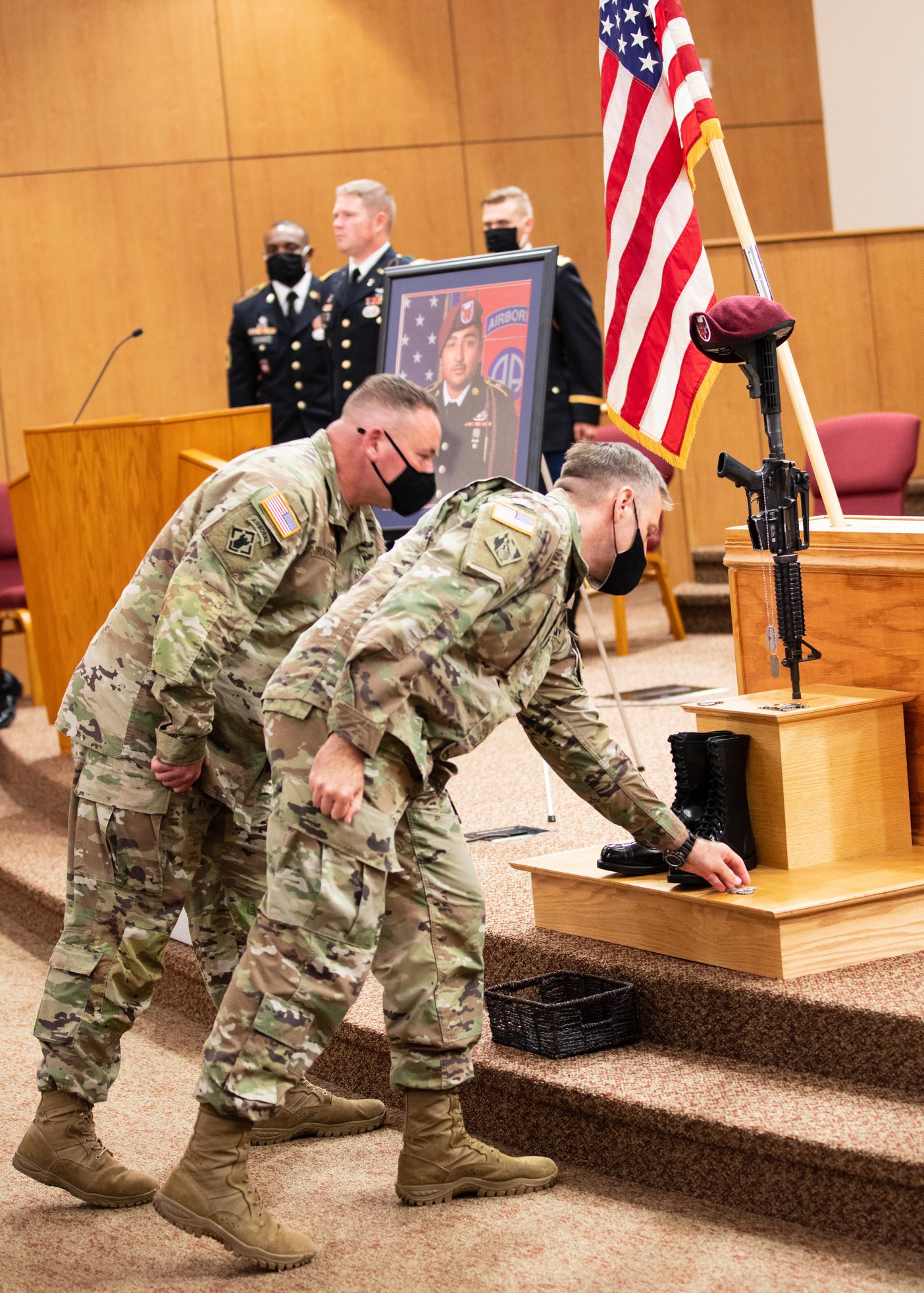 Muere soldado cuando realizaba entrenamiento en la base militar de Fort  Bragg en Carolina del Norte | Univision 40 Raleigh WUVC | Univision, image size:1404x1965