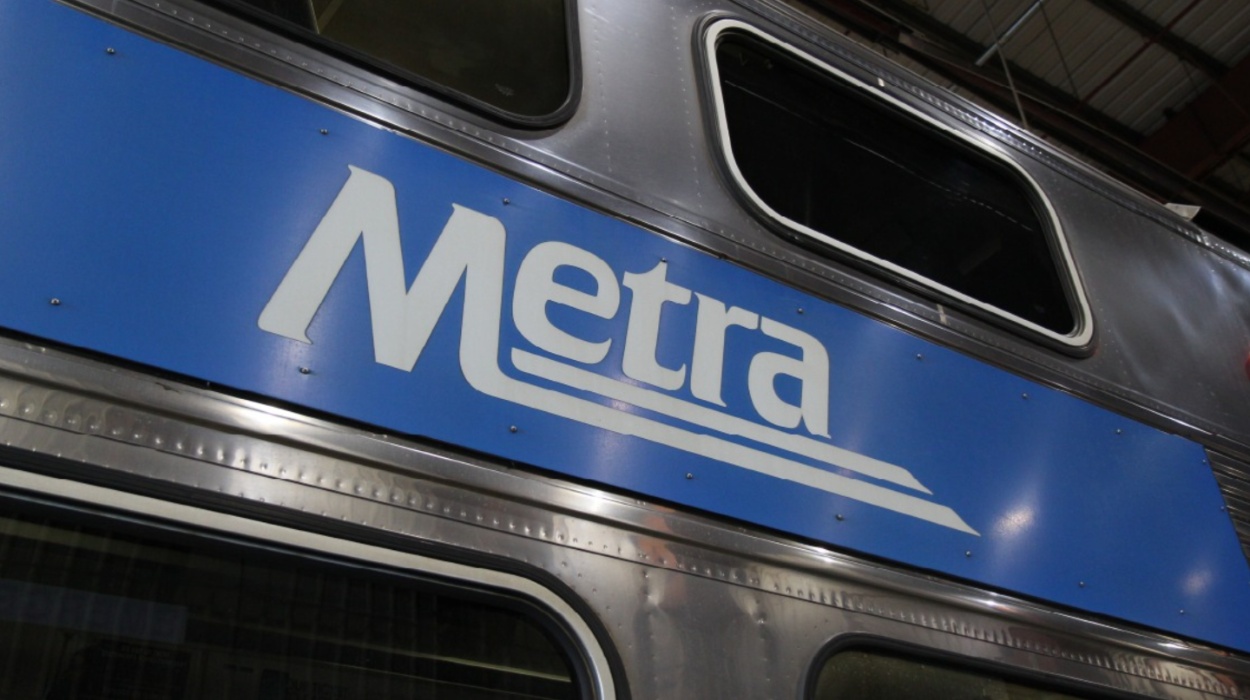 Estas son las nuevas reglas que Metra solicita que cumplan los ...